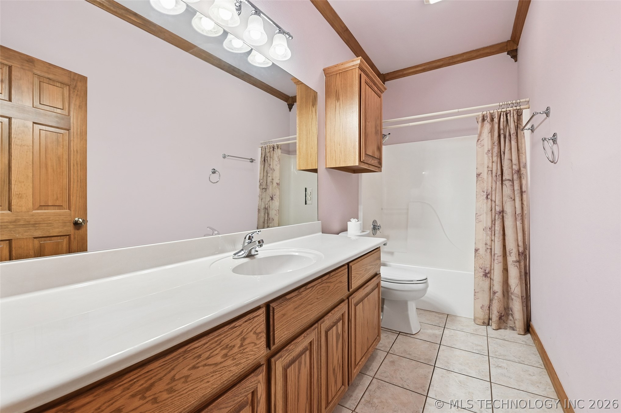 128 New Haven Street Property Photo 29