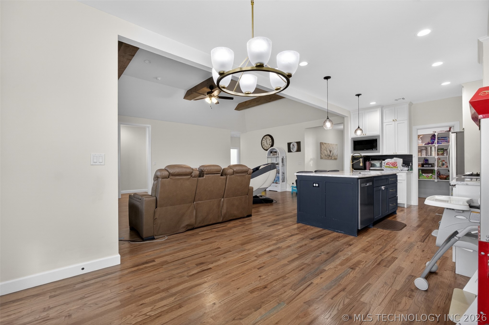 3311 Harbour Town Place Property Photo 9
