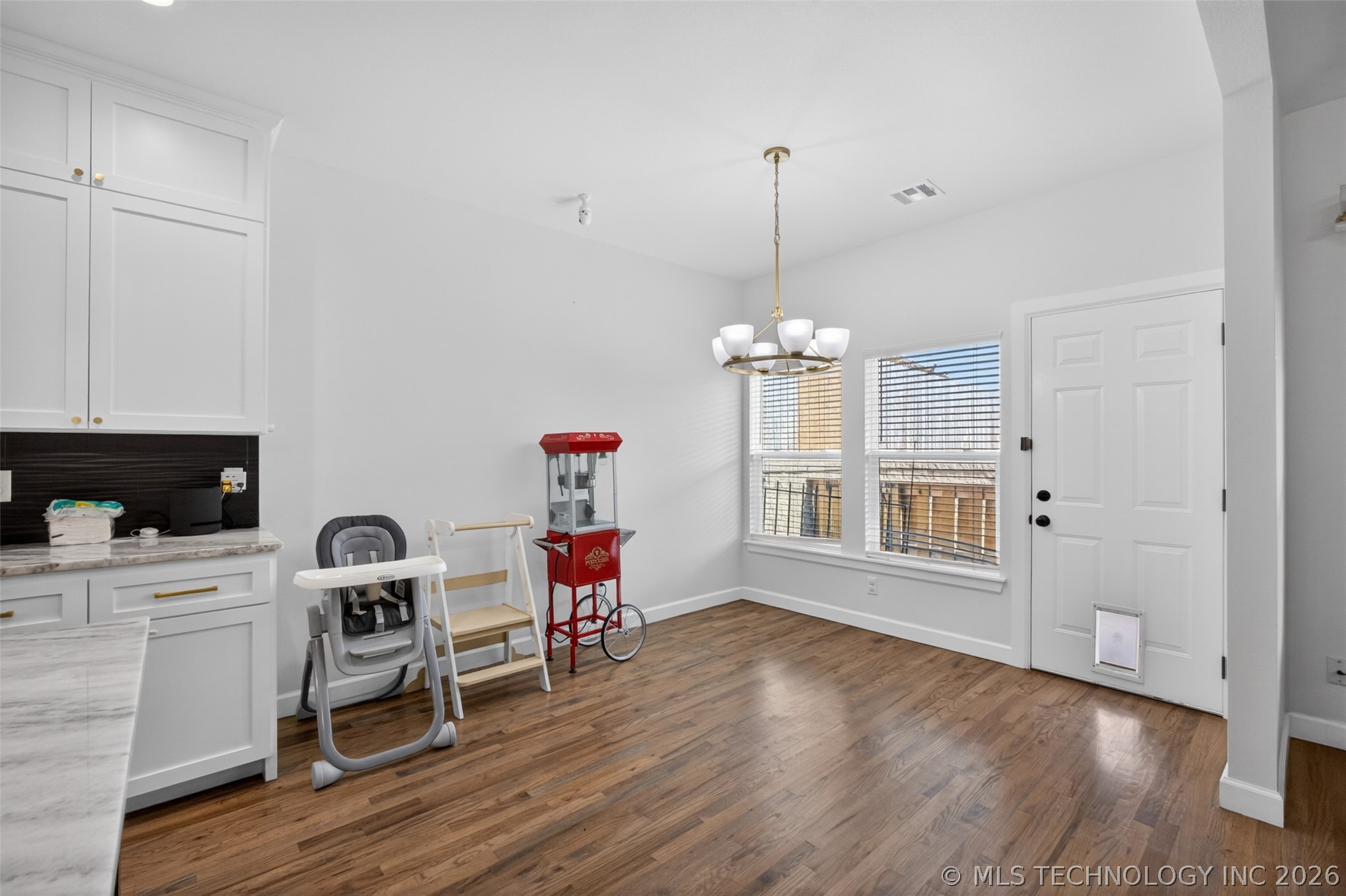 3311 Harbour Town Place Property Photo 10