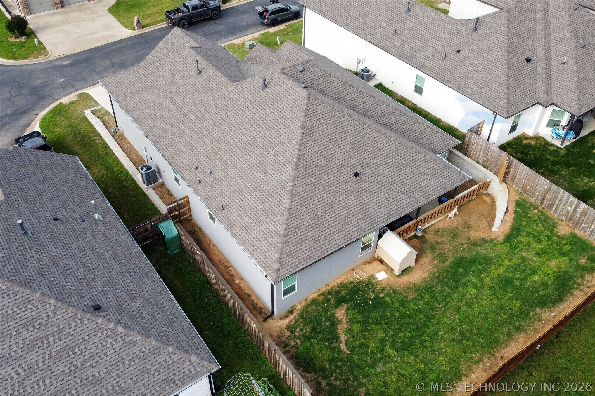 3311 Harbour Town Place Property Photo 45