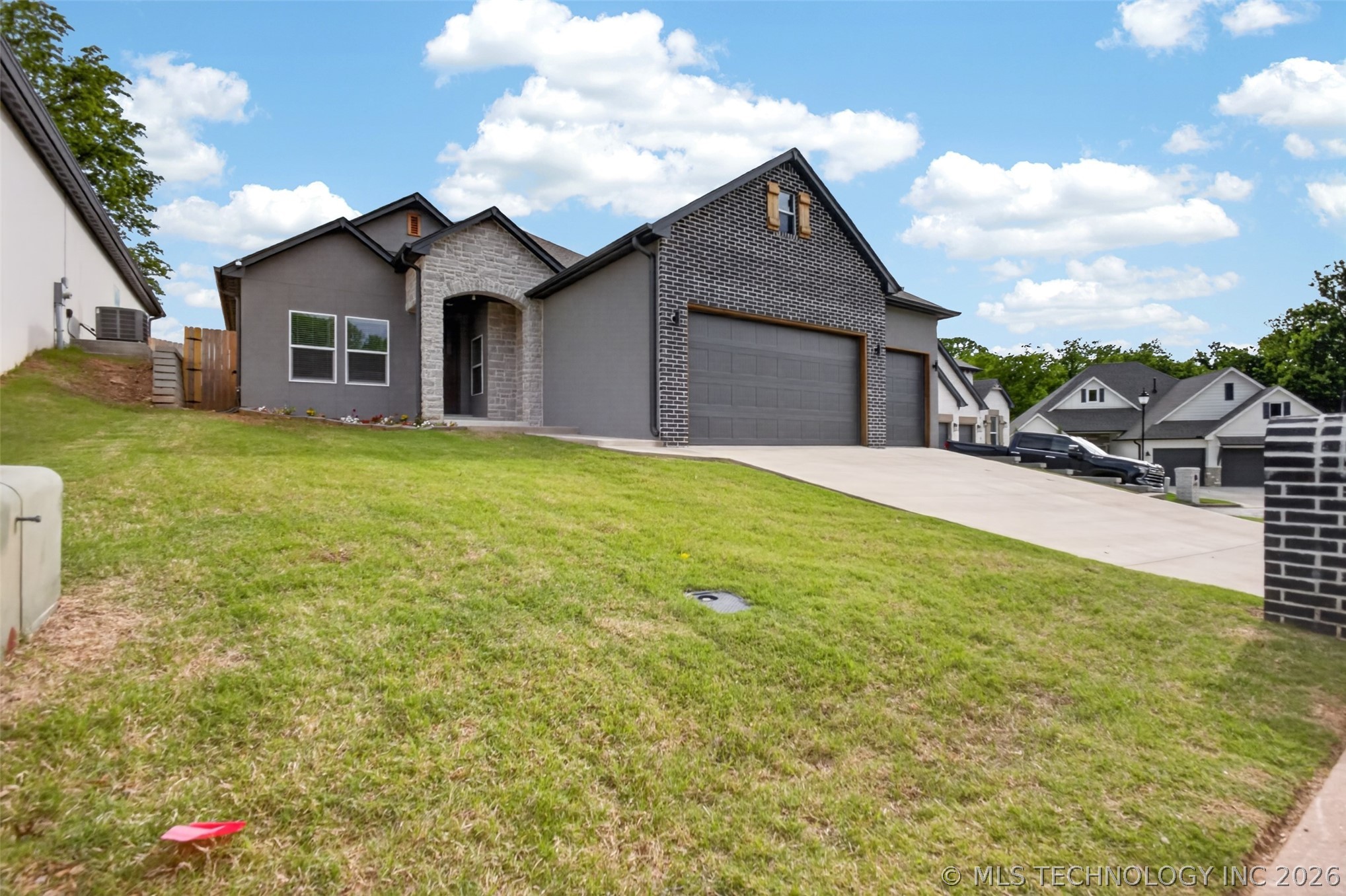 3311 Harbour Town Place Property Photo 50