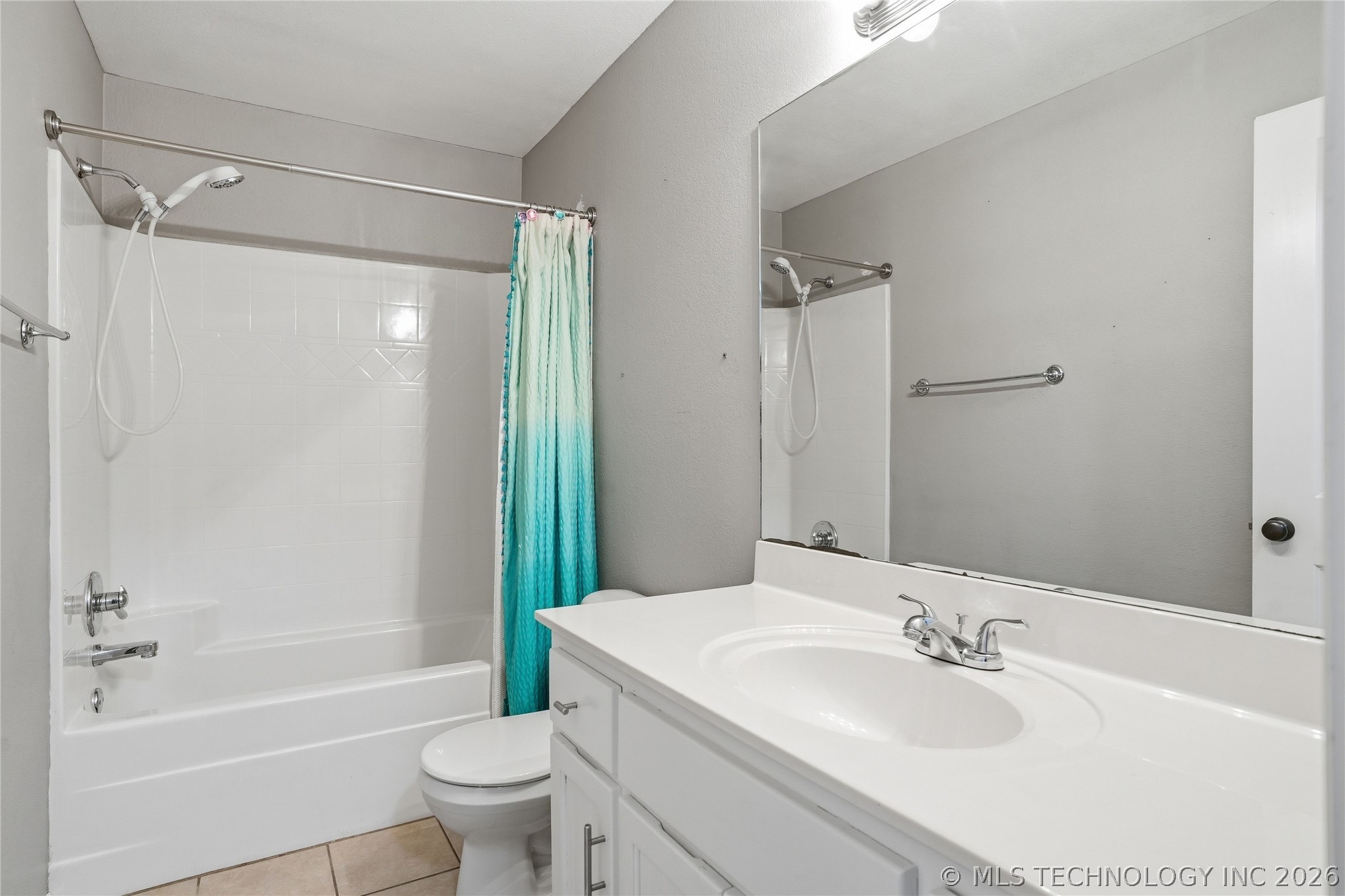 11720 S Vine Street Property Photo 45