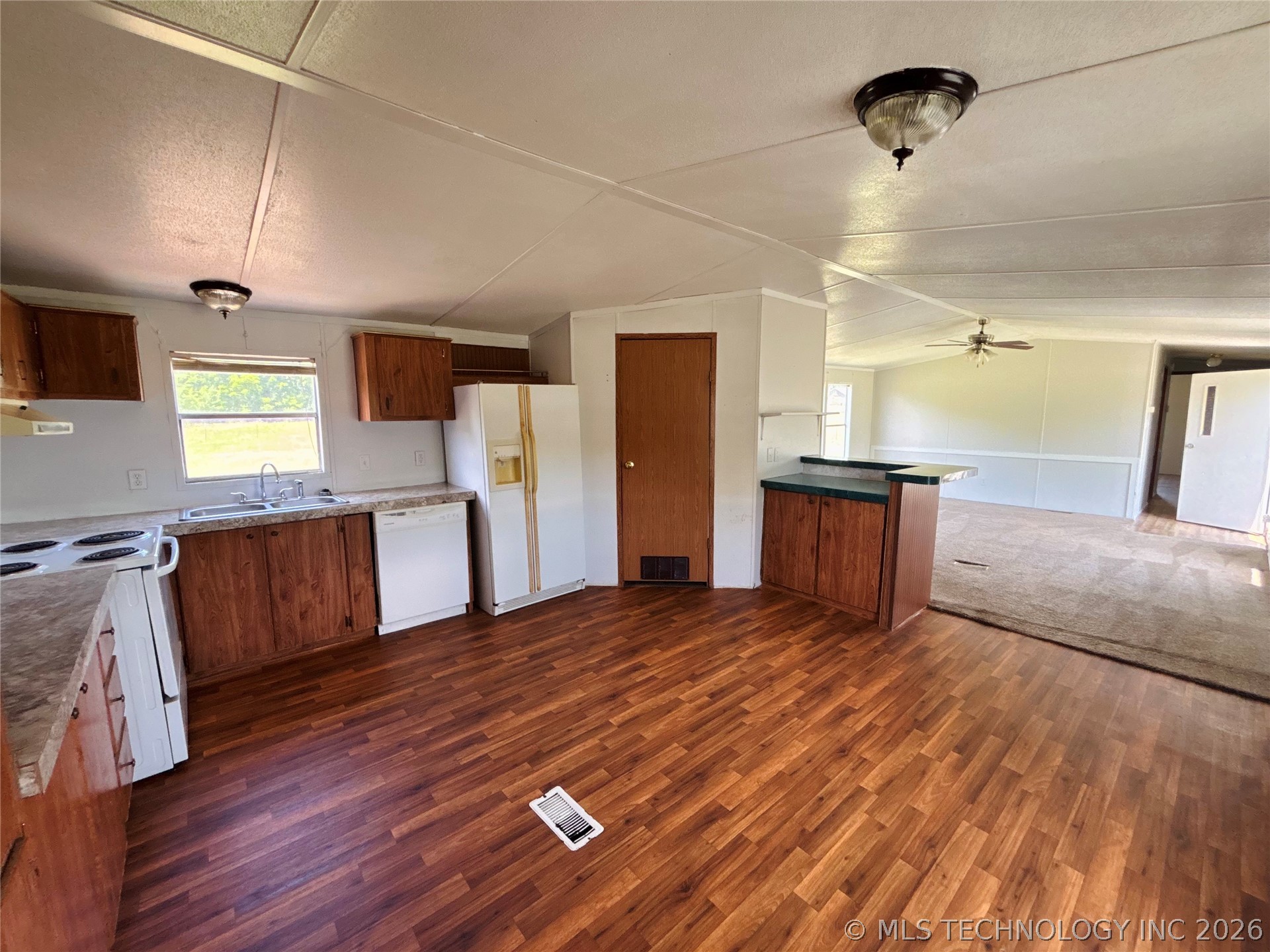 5849 S Bullard Chapel Property Photo 14