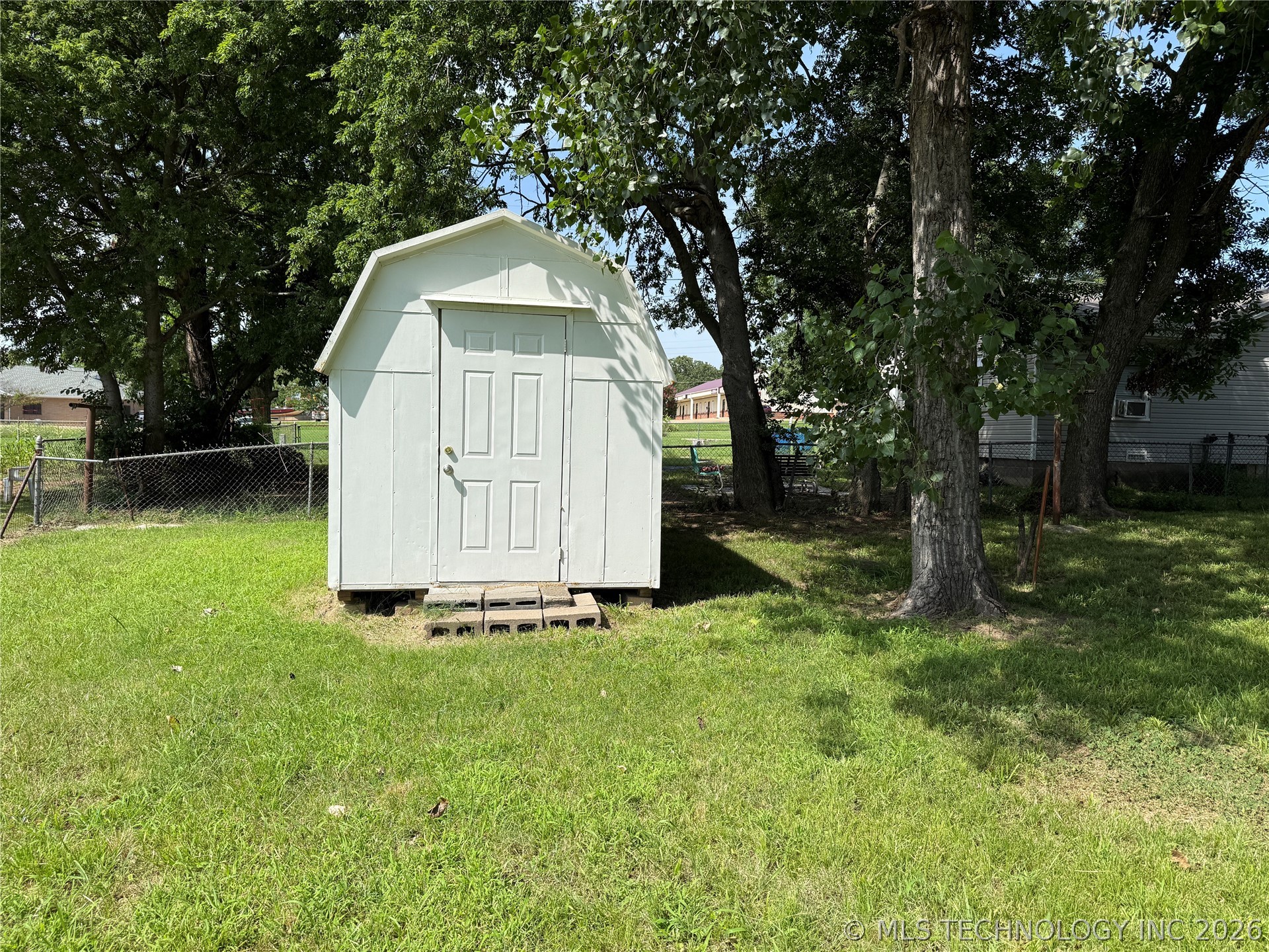 415 S 12 Street Property Photo 40