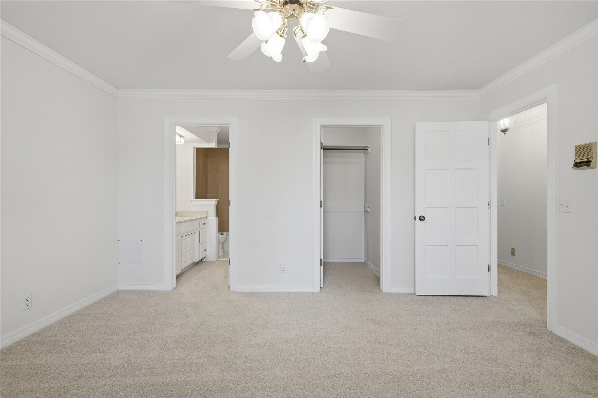 3414 E 59th Street Property Photo 65