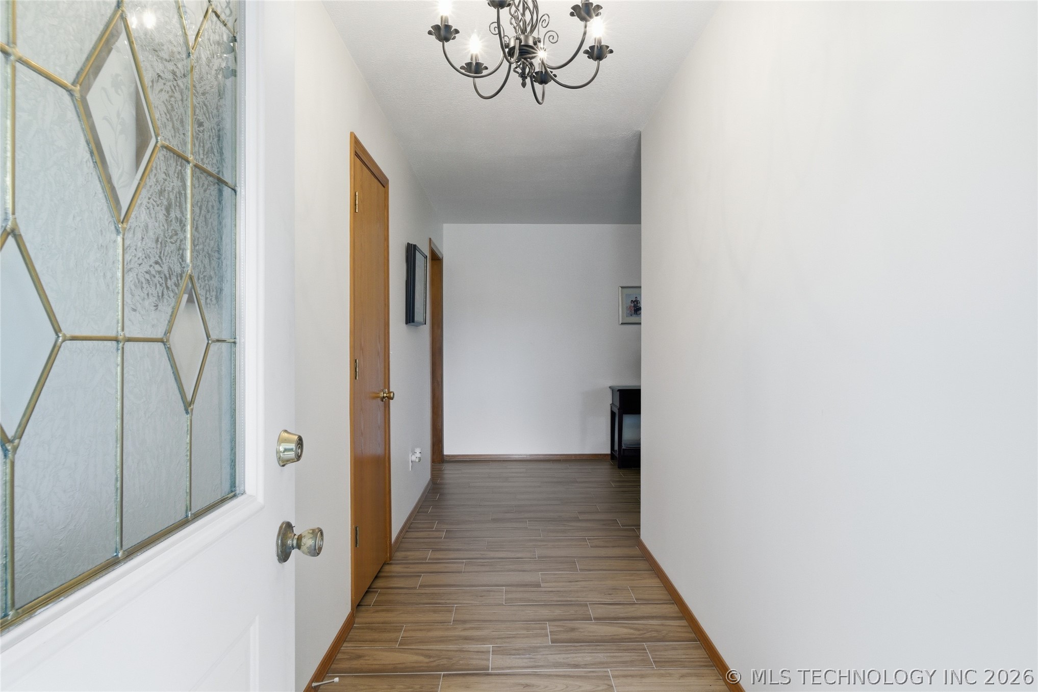 620 Grove Crest Road Property Photo 4
