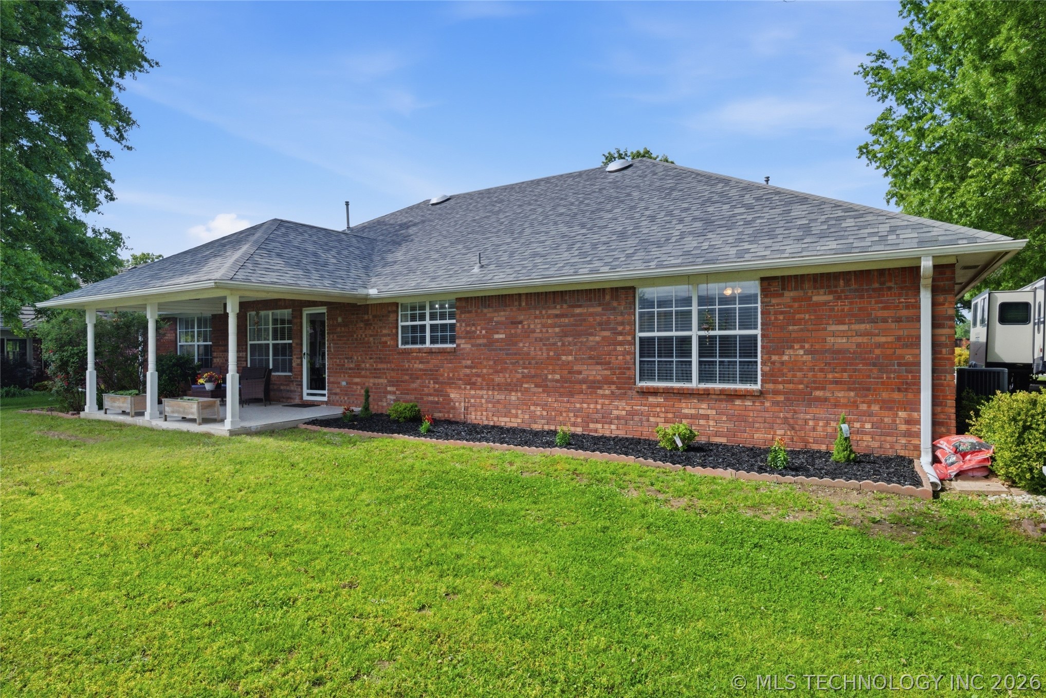 620 Grove Crest Road Property Photo 29