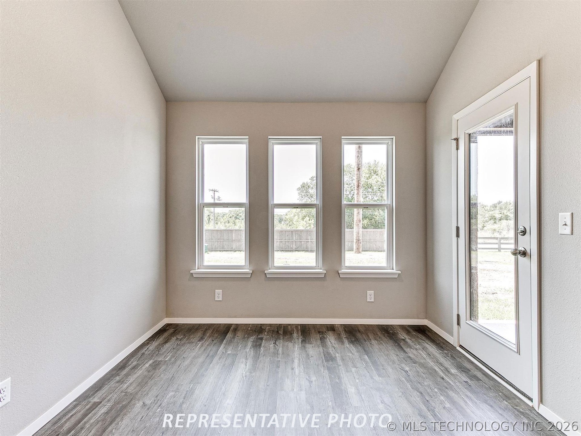 12501 N 134th East Avenue Property Photo 16