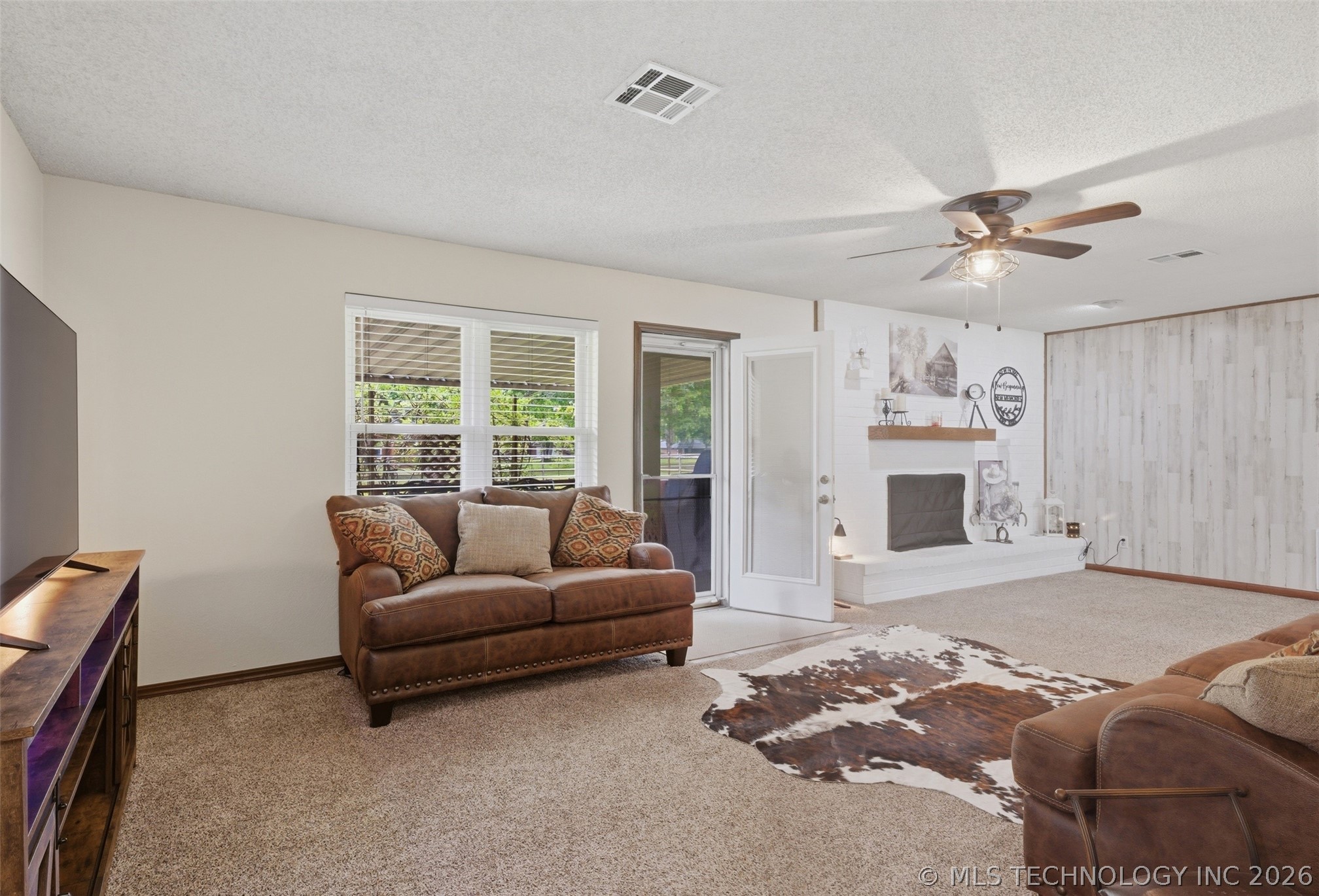 635 S Pecan Street Property Photo 6