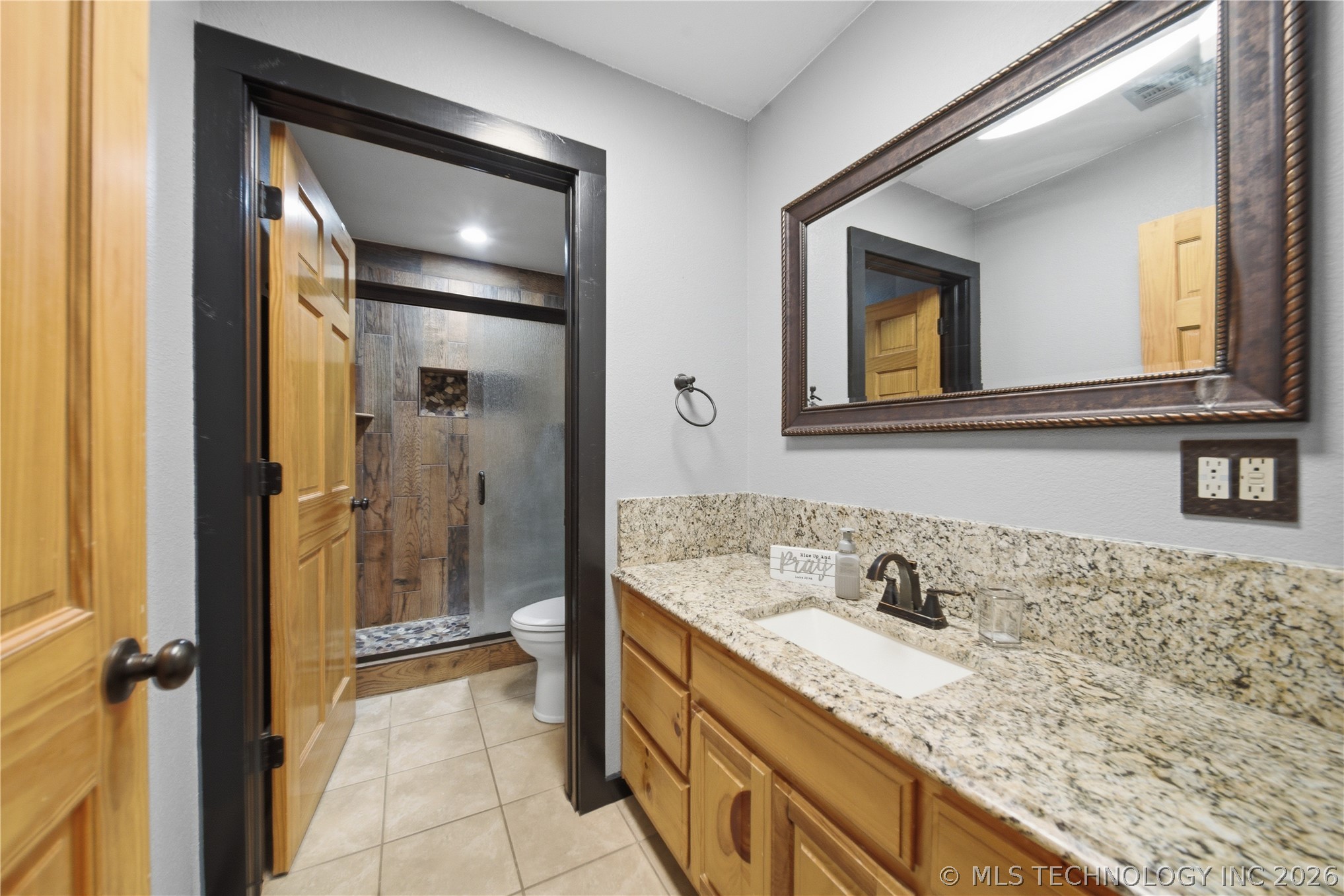 4654 E 181st Street N Property Photo 22