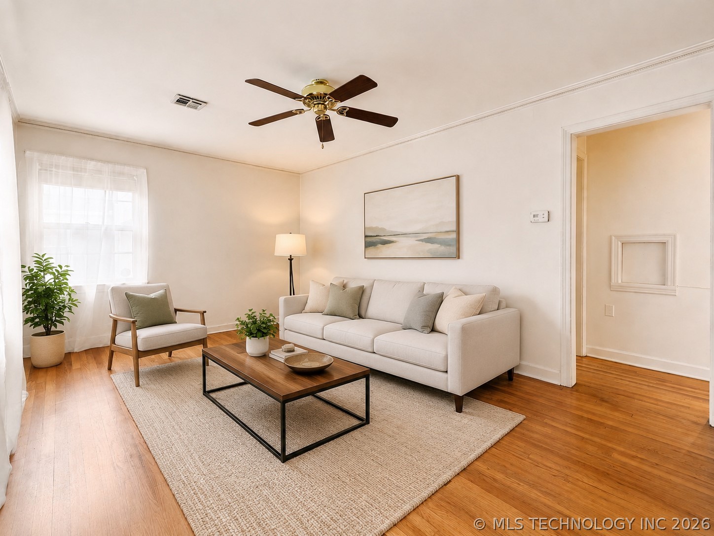 131 E 35th Street Property Photo 8
