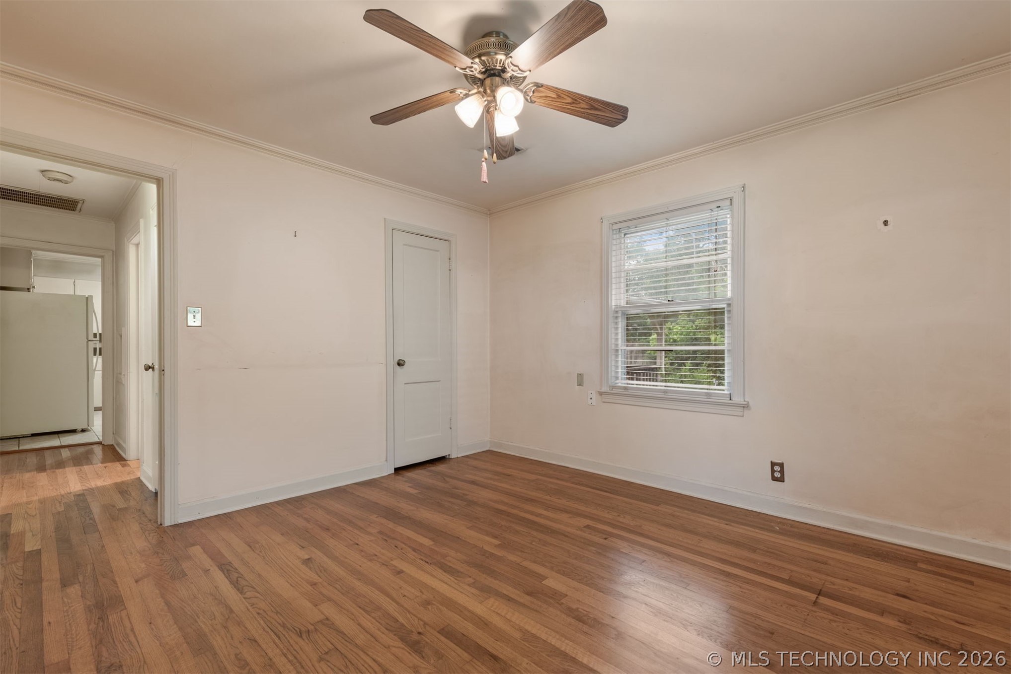 131 E 35th Street Property Photo 33