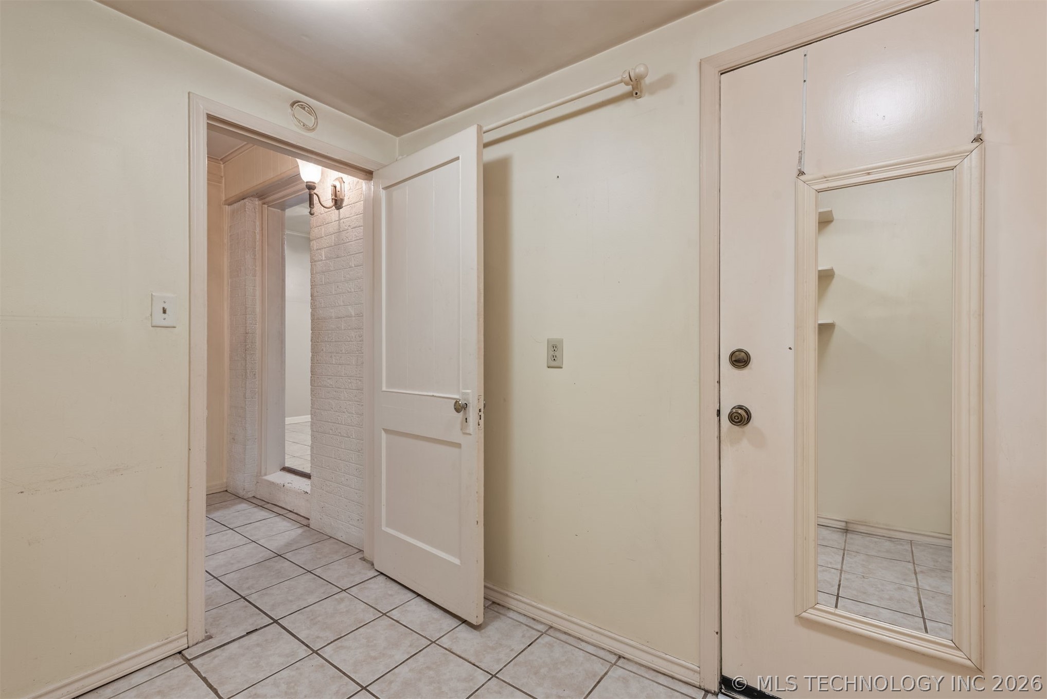 131 E 35th Street Property Photo 41