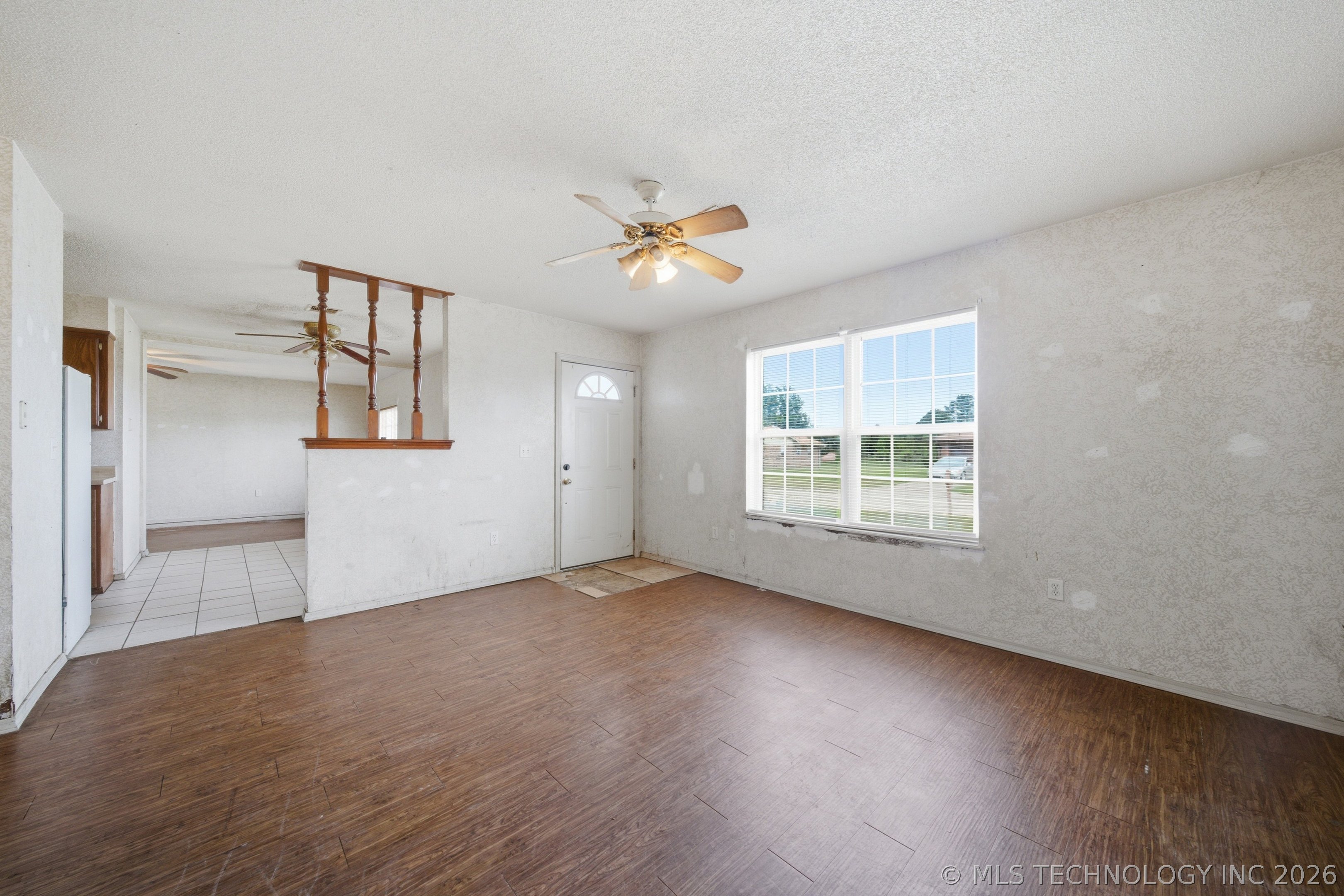 422 E 25th Street Property Photo 6