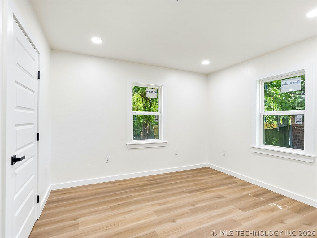 1130 N Cherry Property Photo 27