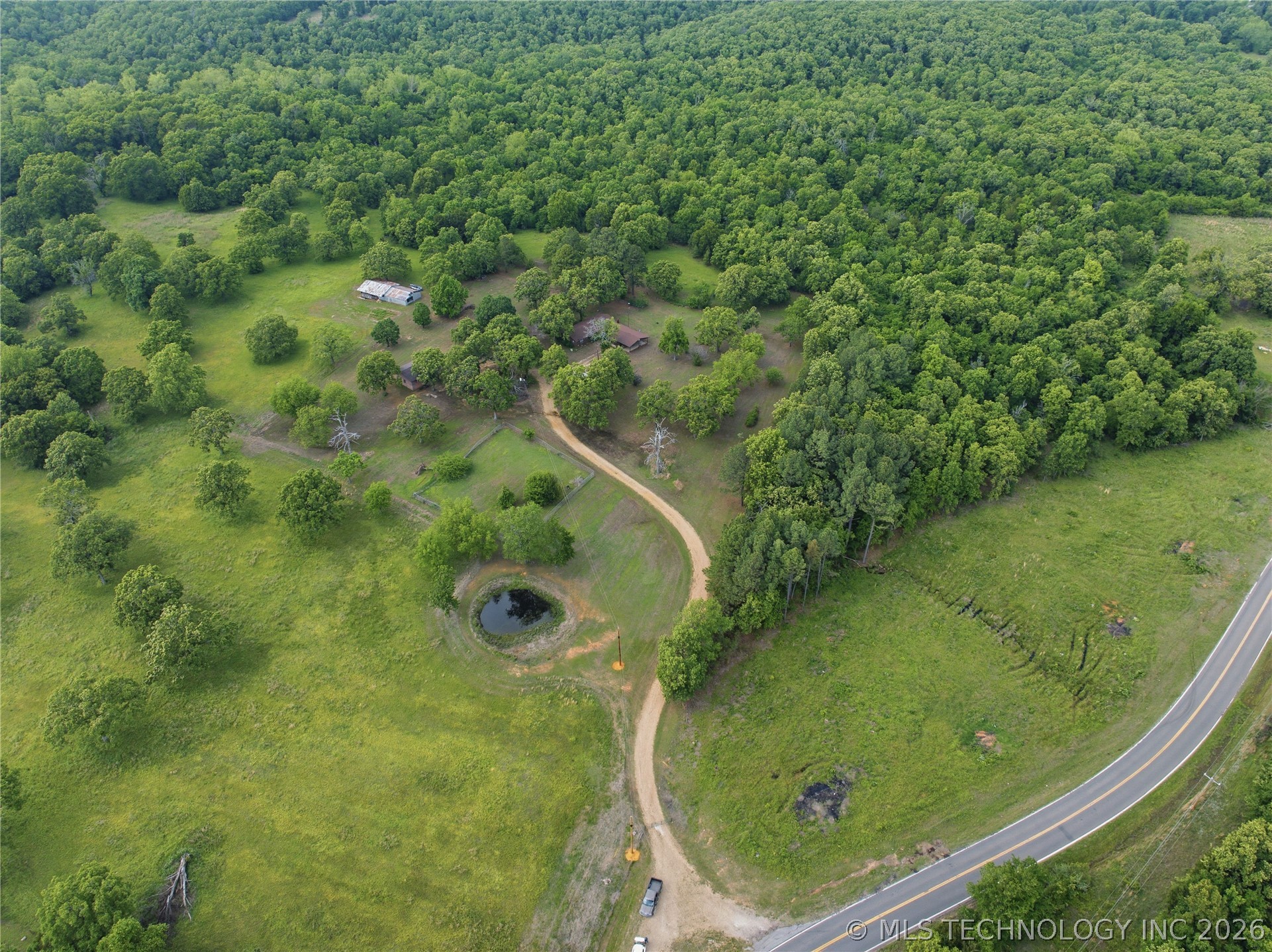444851 Highway 10a Highway Property Photo 46