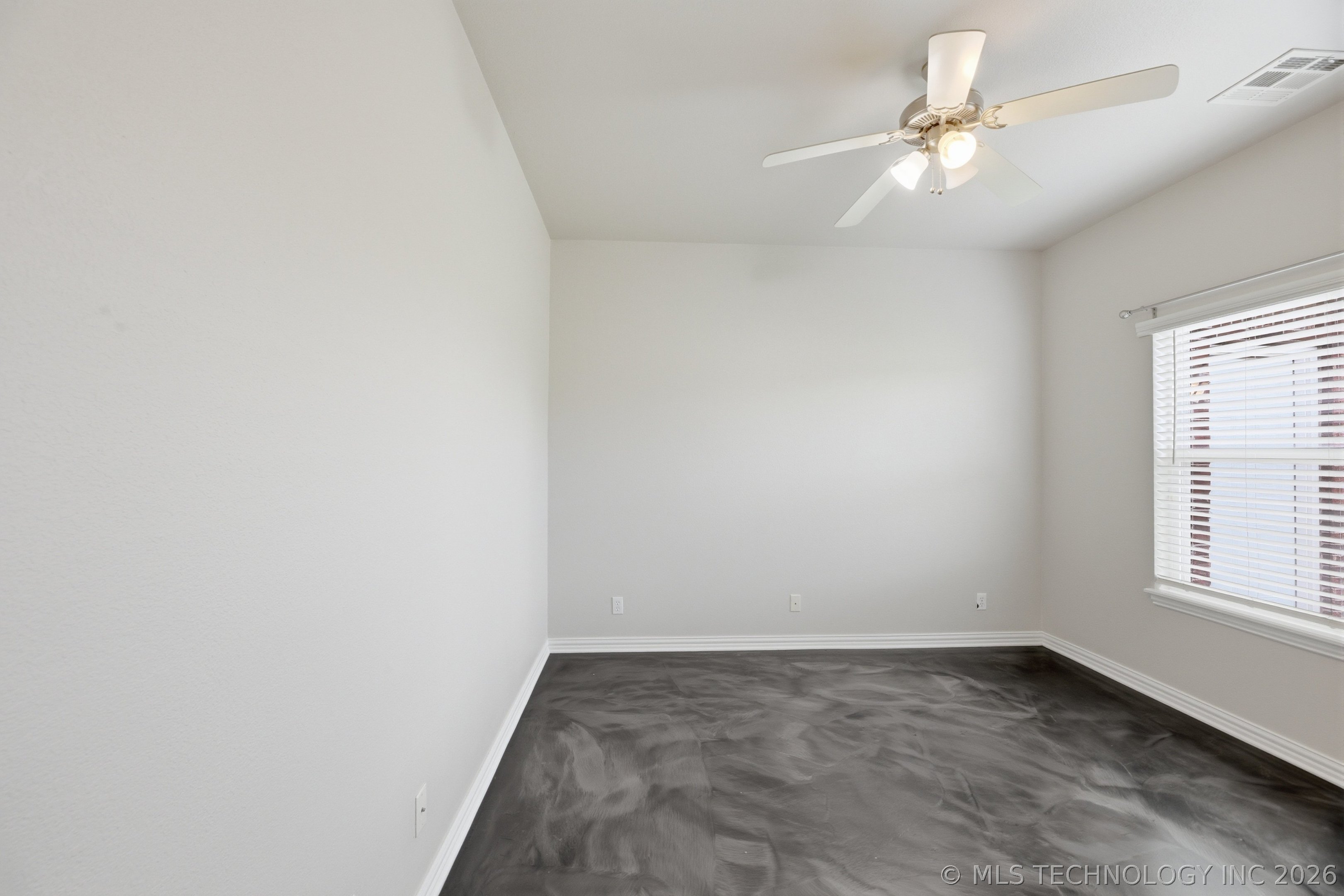 12453 N 167th East Avenue Property Photo 34