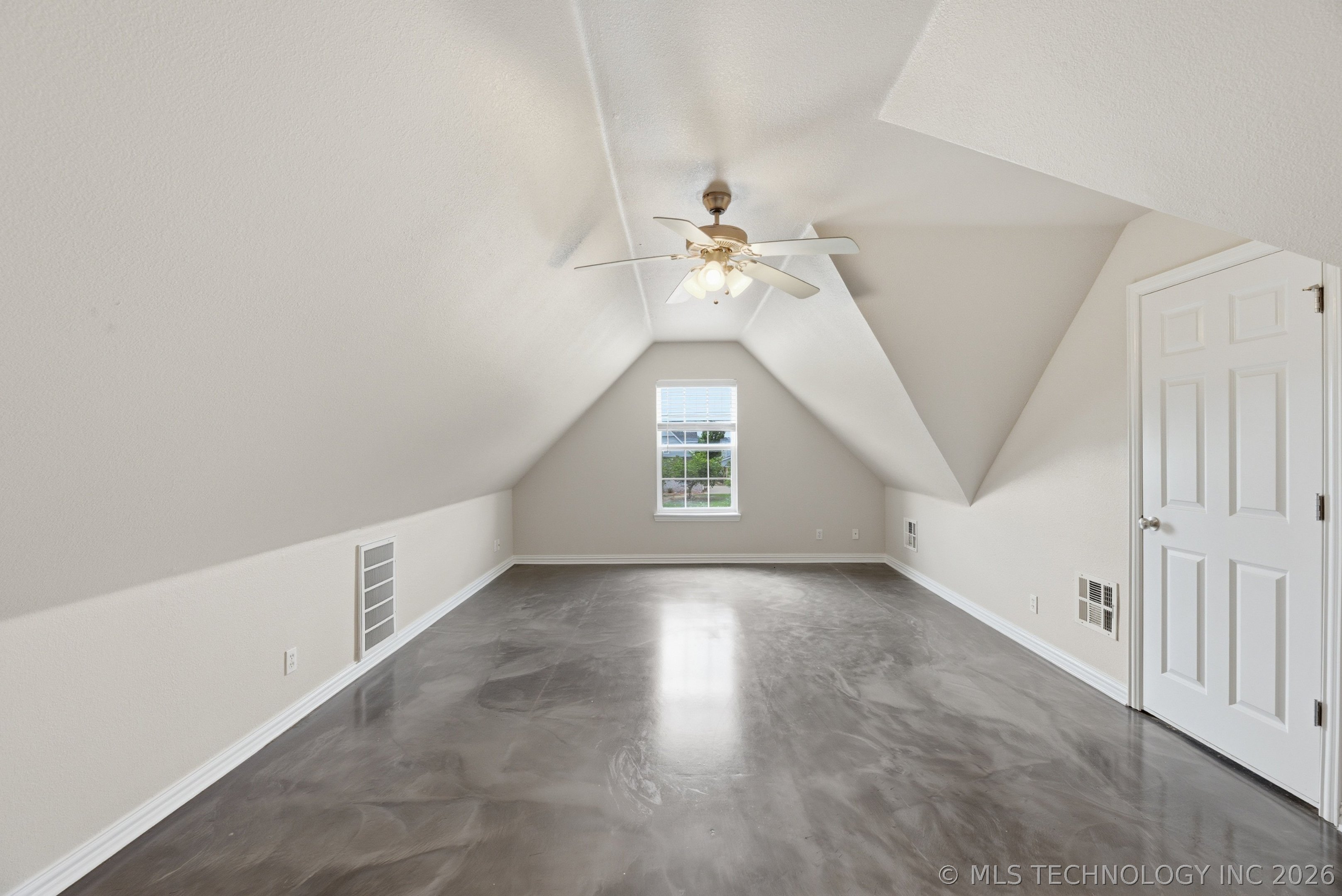 12453 N 167th East Avenue Property Photo 35