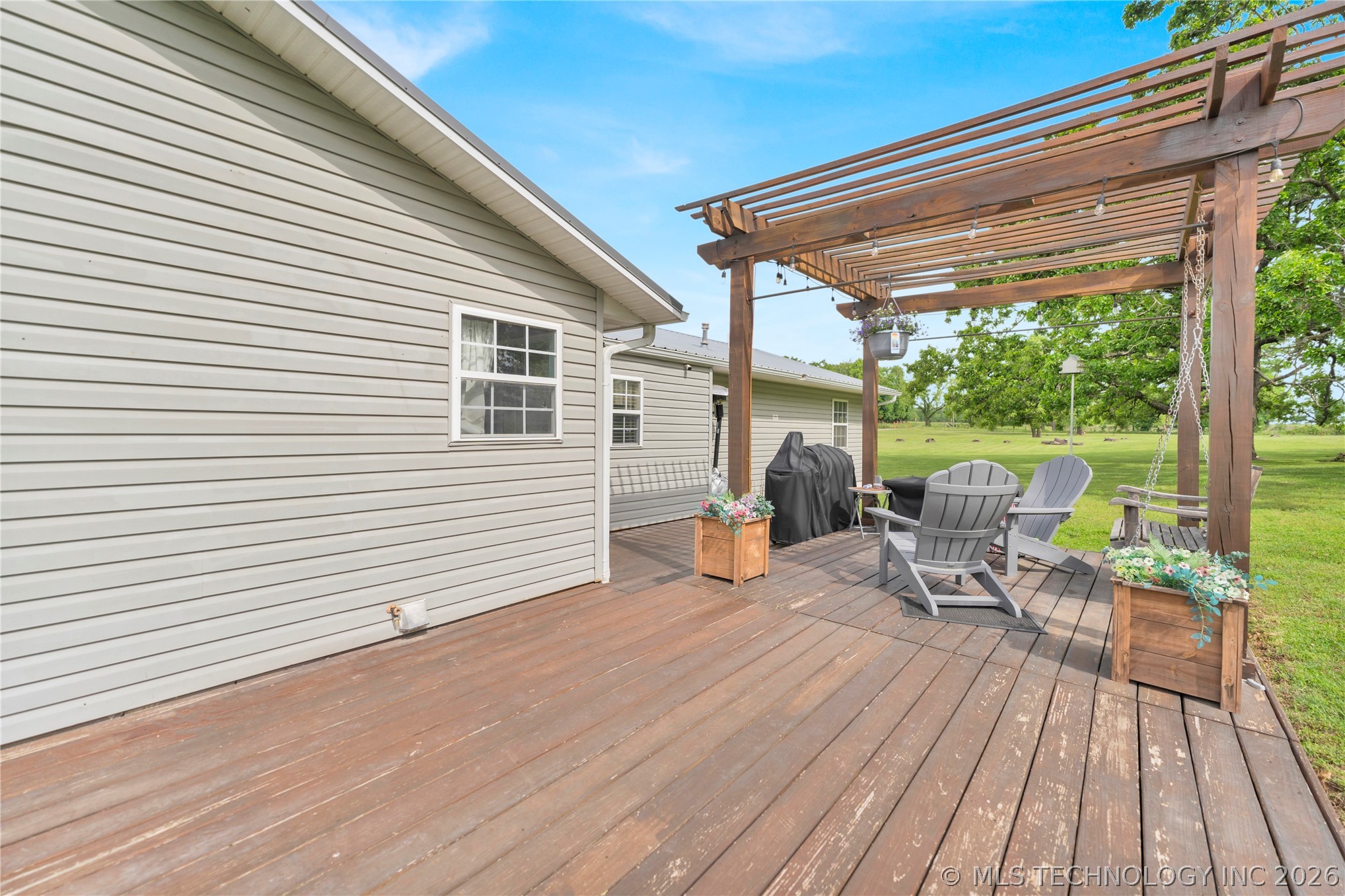 3301 S 4730 Property Photo 2