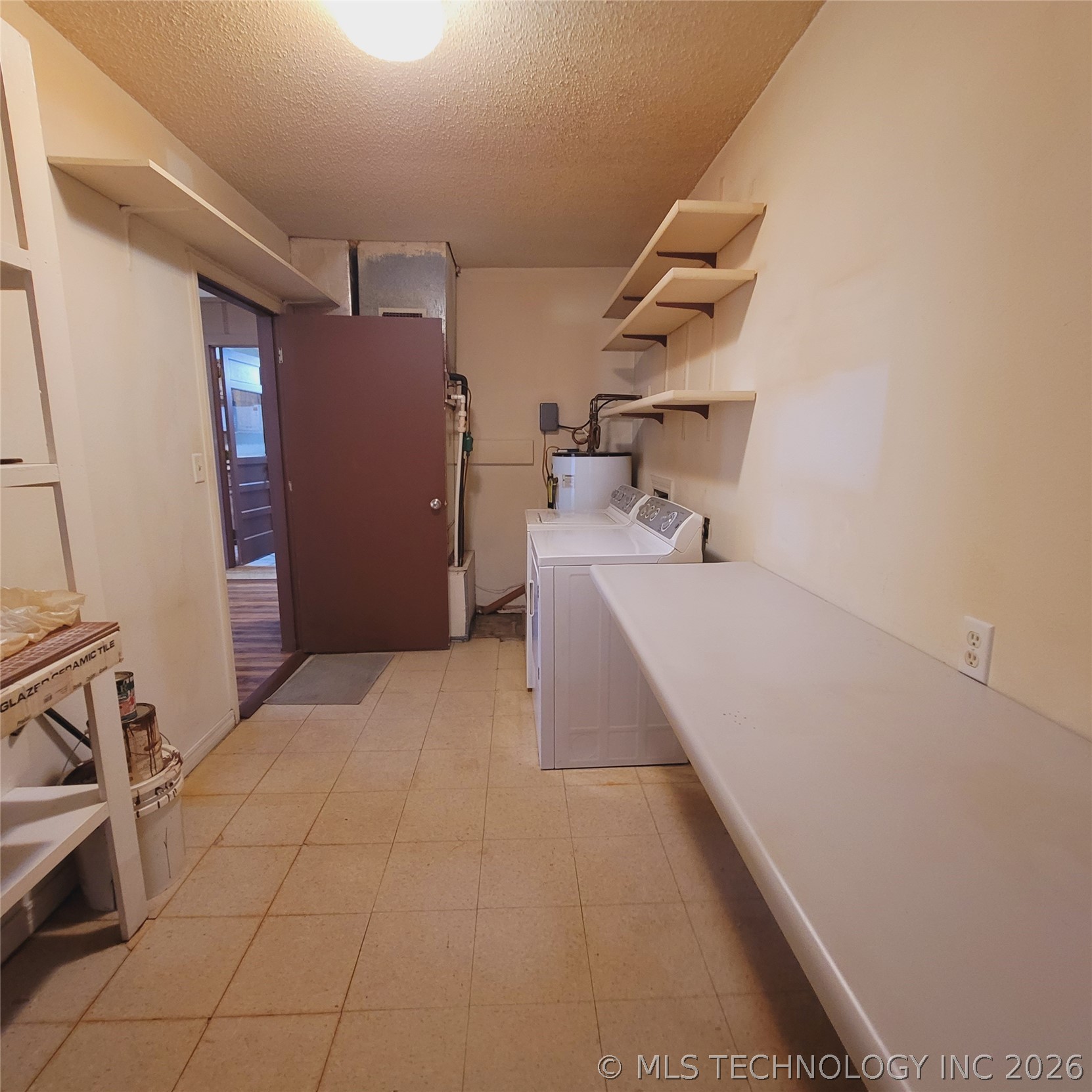 414250 E 1074 Road Property Photo 37
