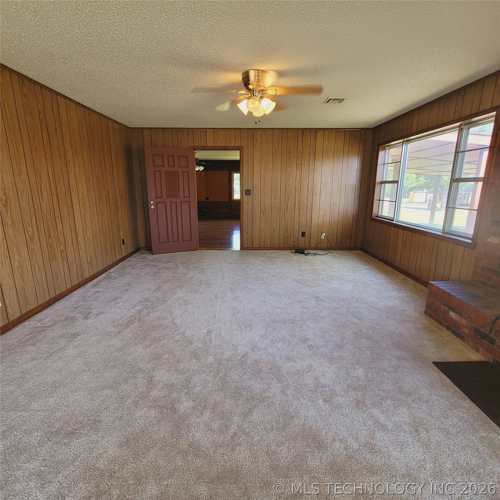 414250 E 1074 Road Property Photo 41