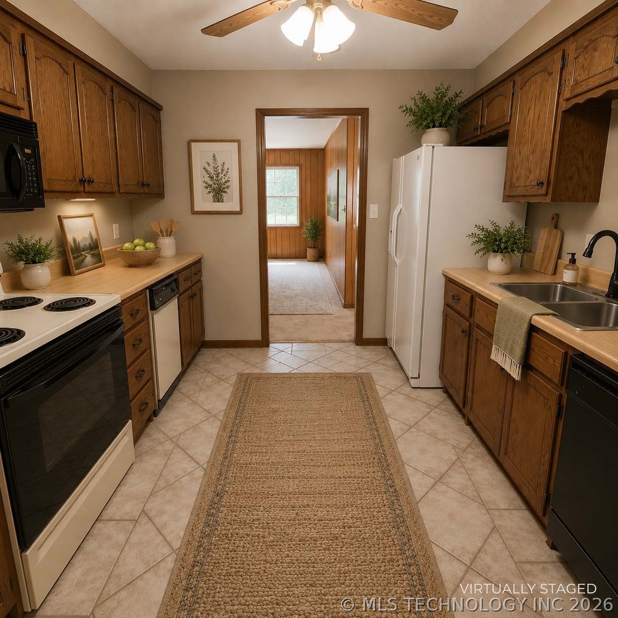 414250 E 1074 Road Property Photo 52