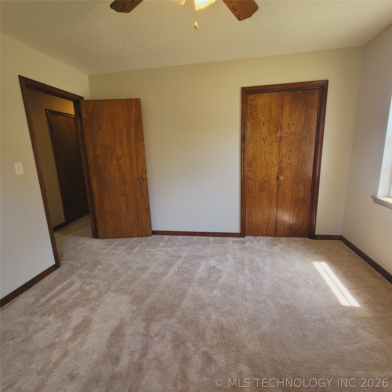 414250 E 1074 Road Property Photo 65