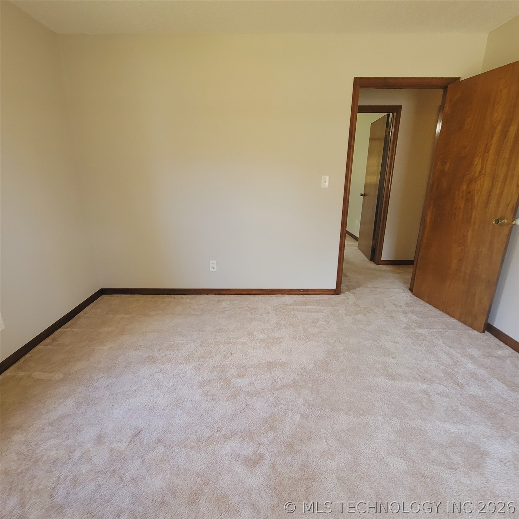 414250 E 1074 Road Property Photo 66