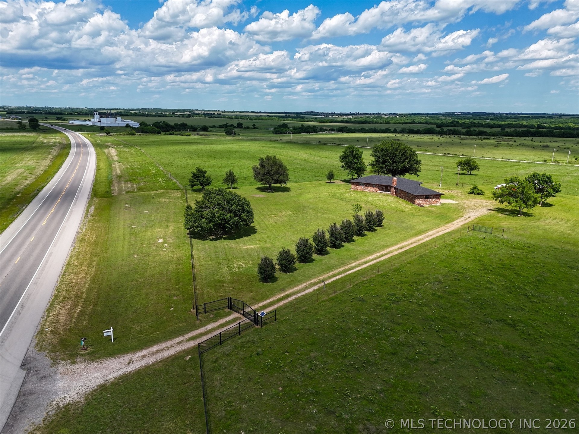 11252 S Hwy 377 Property Photo 42
