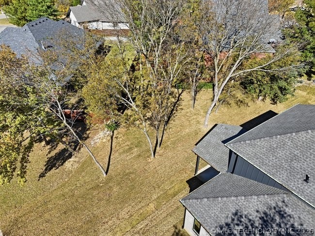 1937 S Surrey Court Property Photo 6