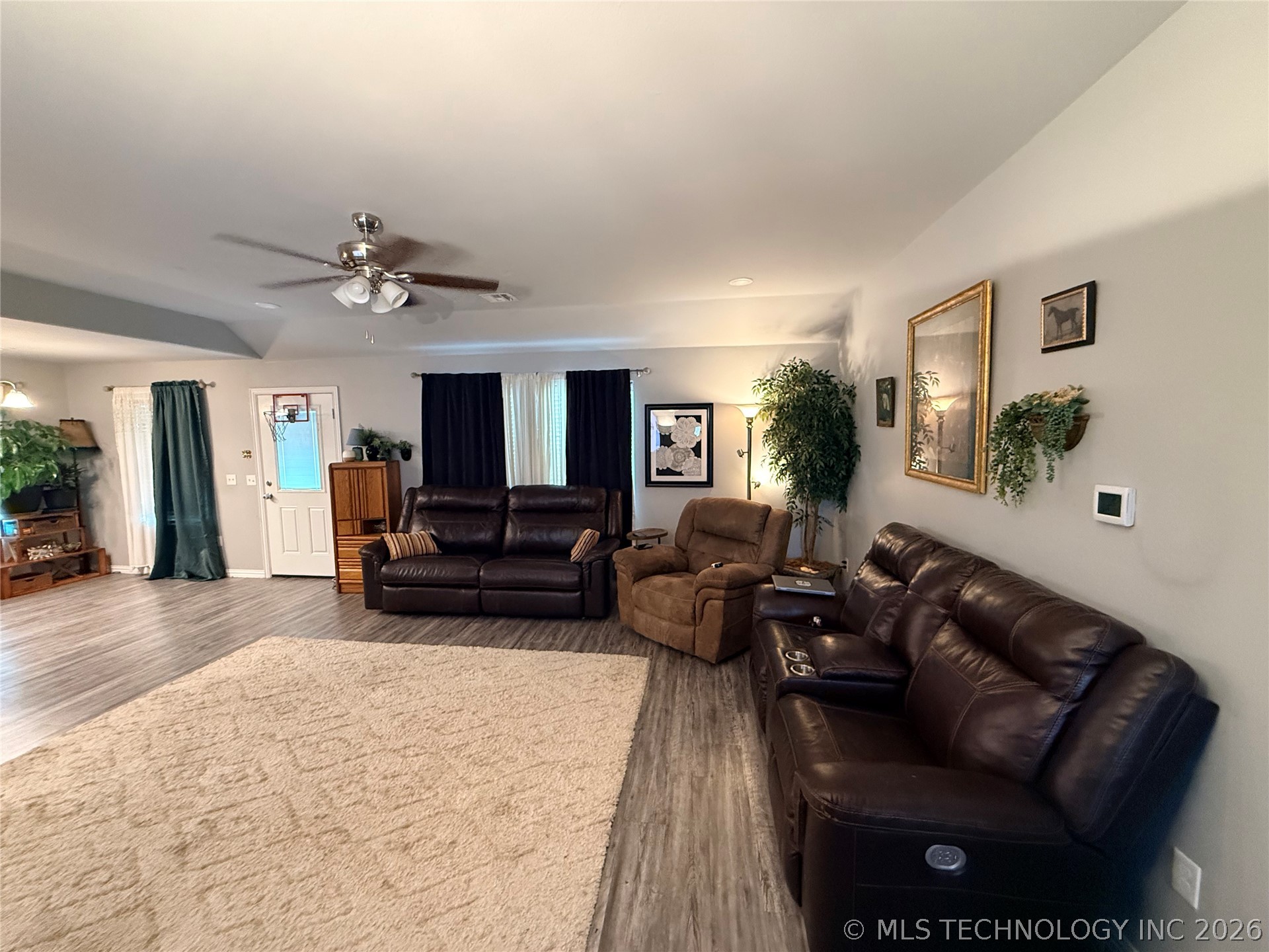 114 Lake Meadow Loop Drive Property Photo 3