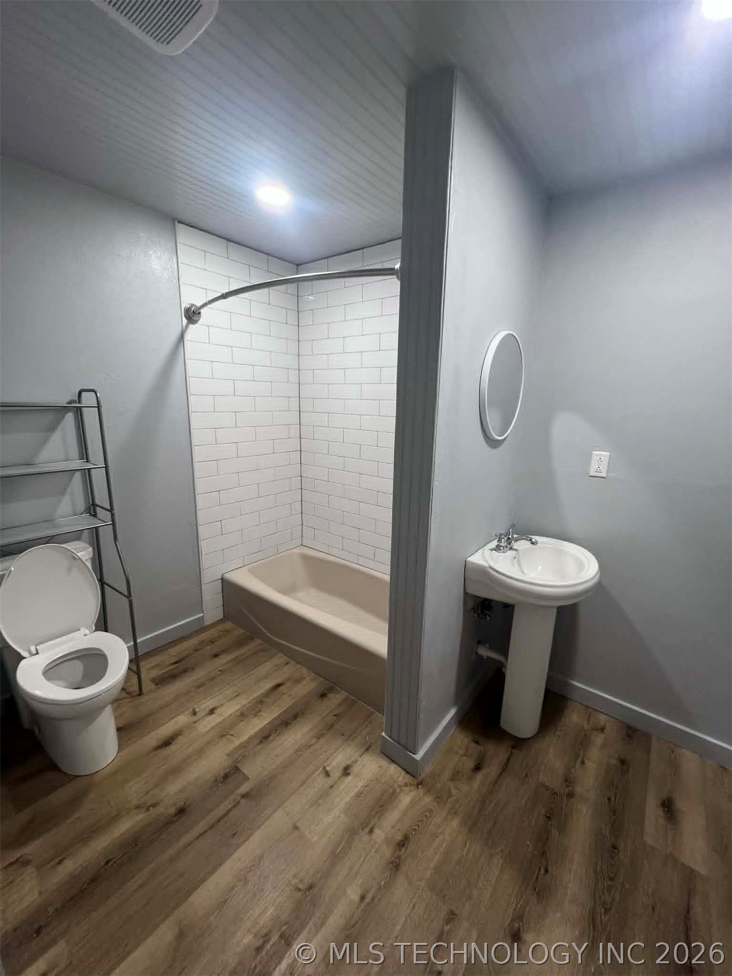 18756 E 690 Road Property Photo 15