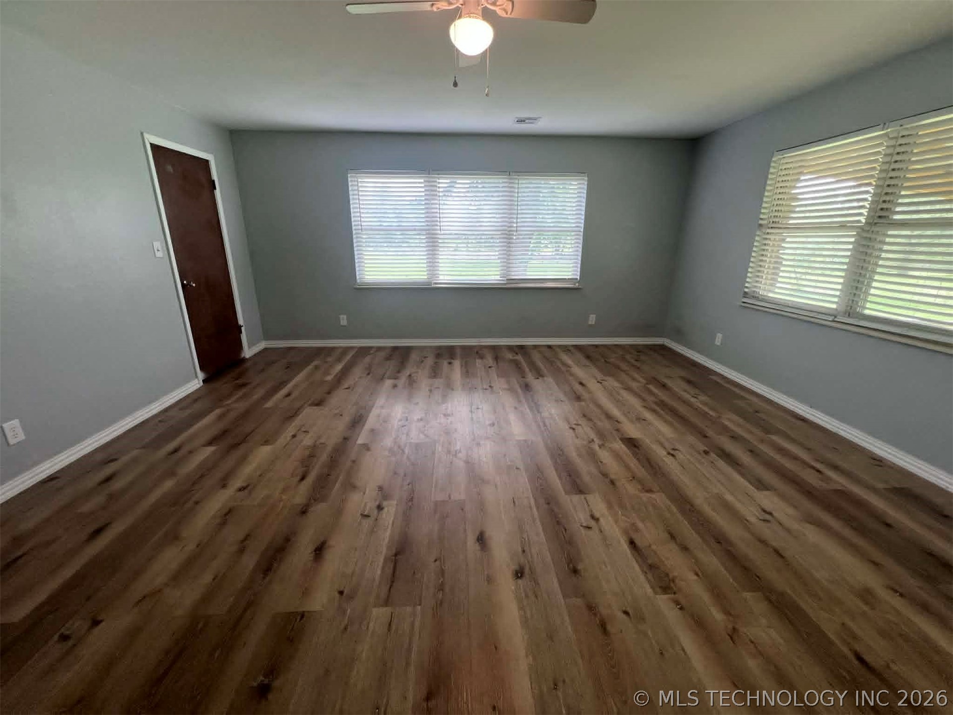 18756 E 690 Road Property Photo 16