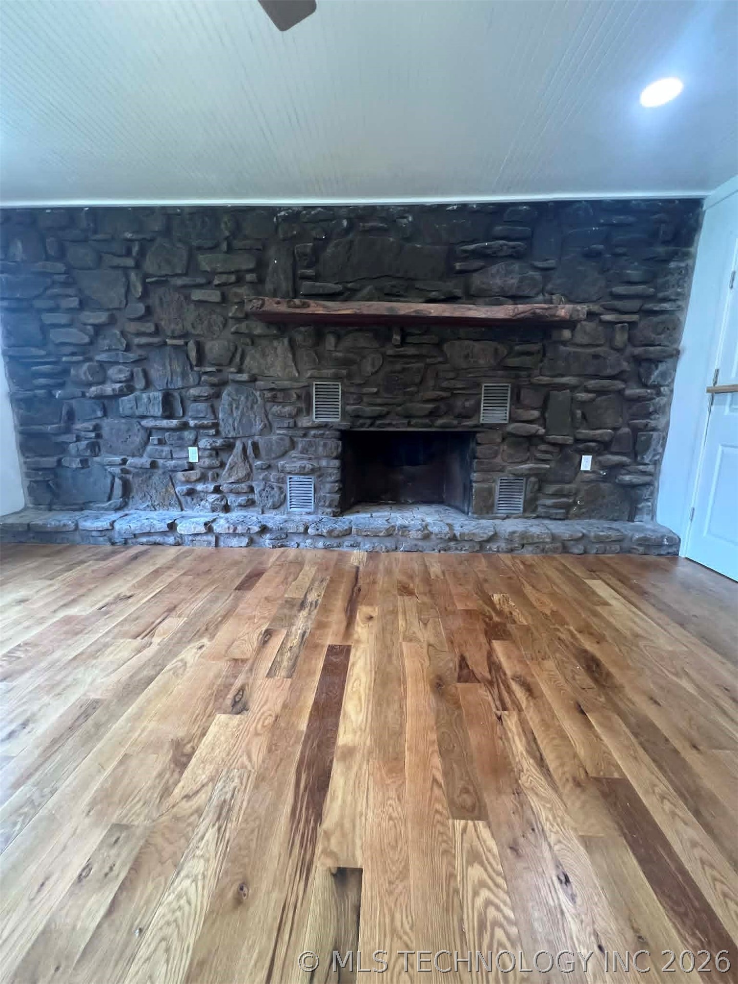 18756 E 690 Road Property Photo 40