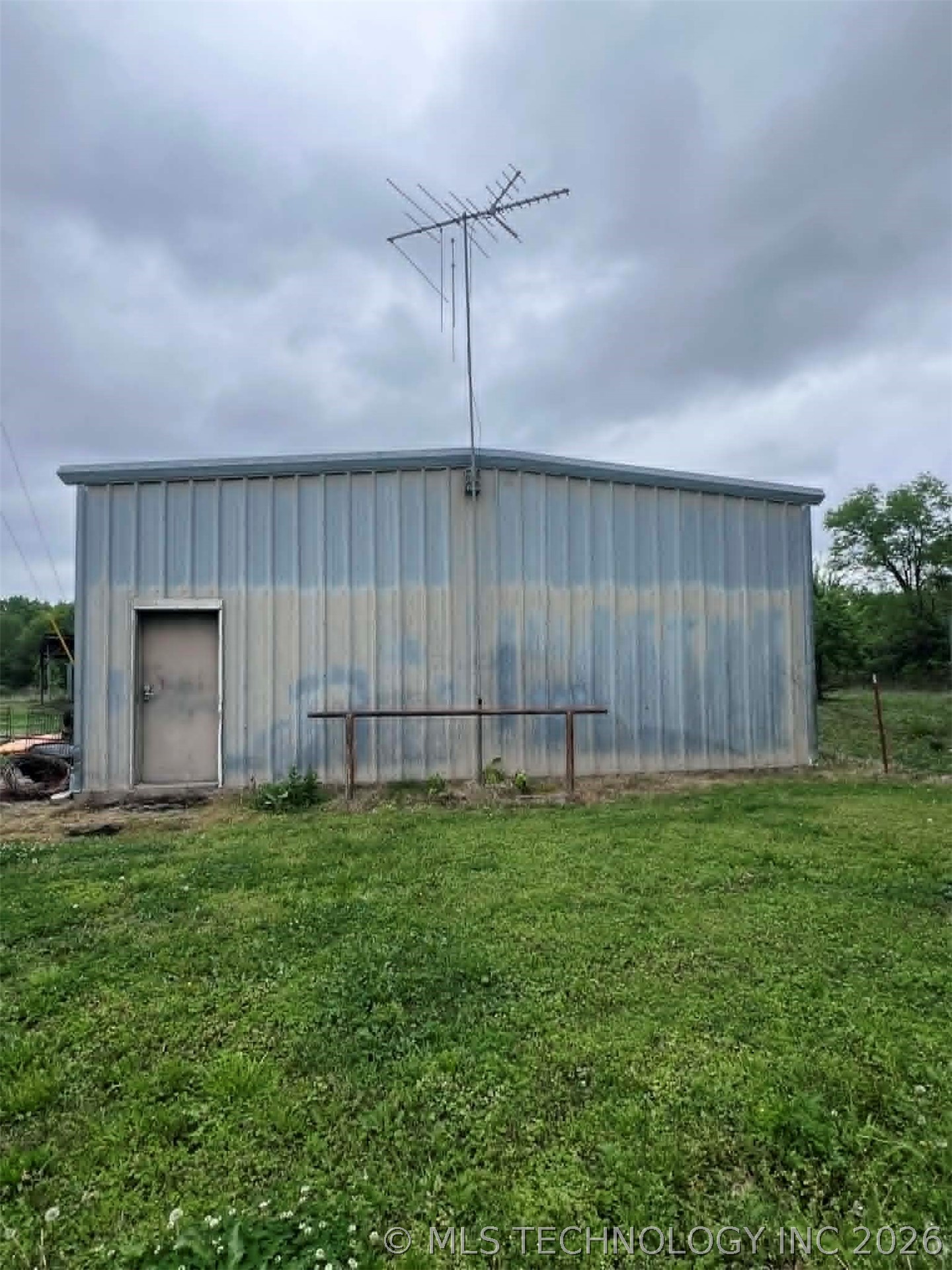 18756 E 690 Road Property Photo 62