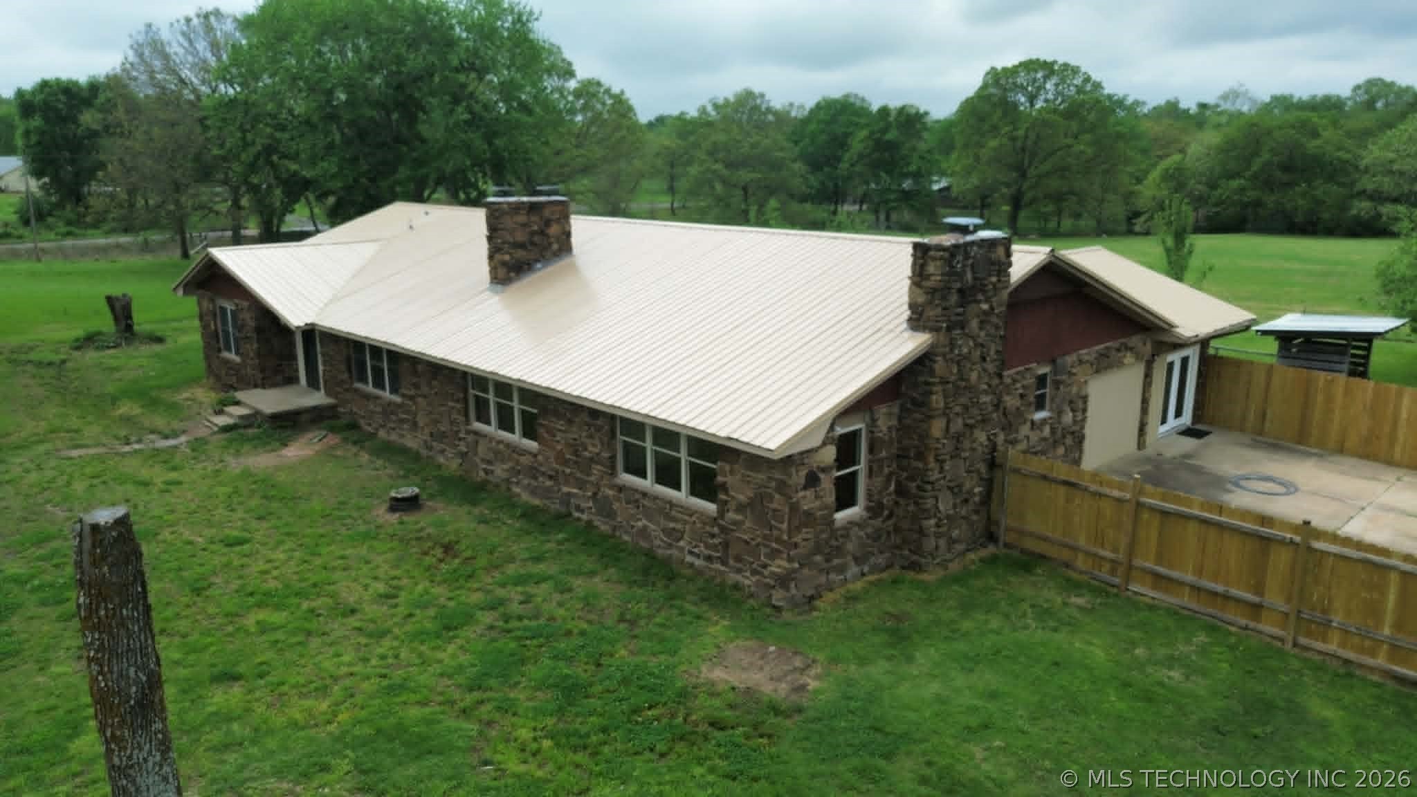 18756 E 690 Road Property Photo 67