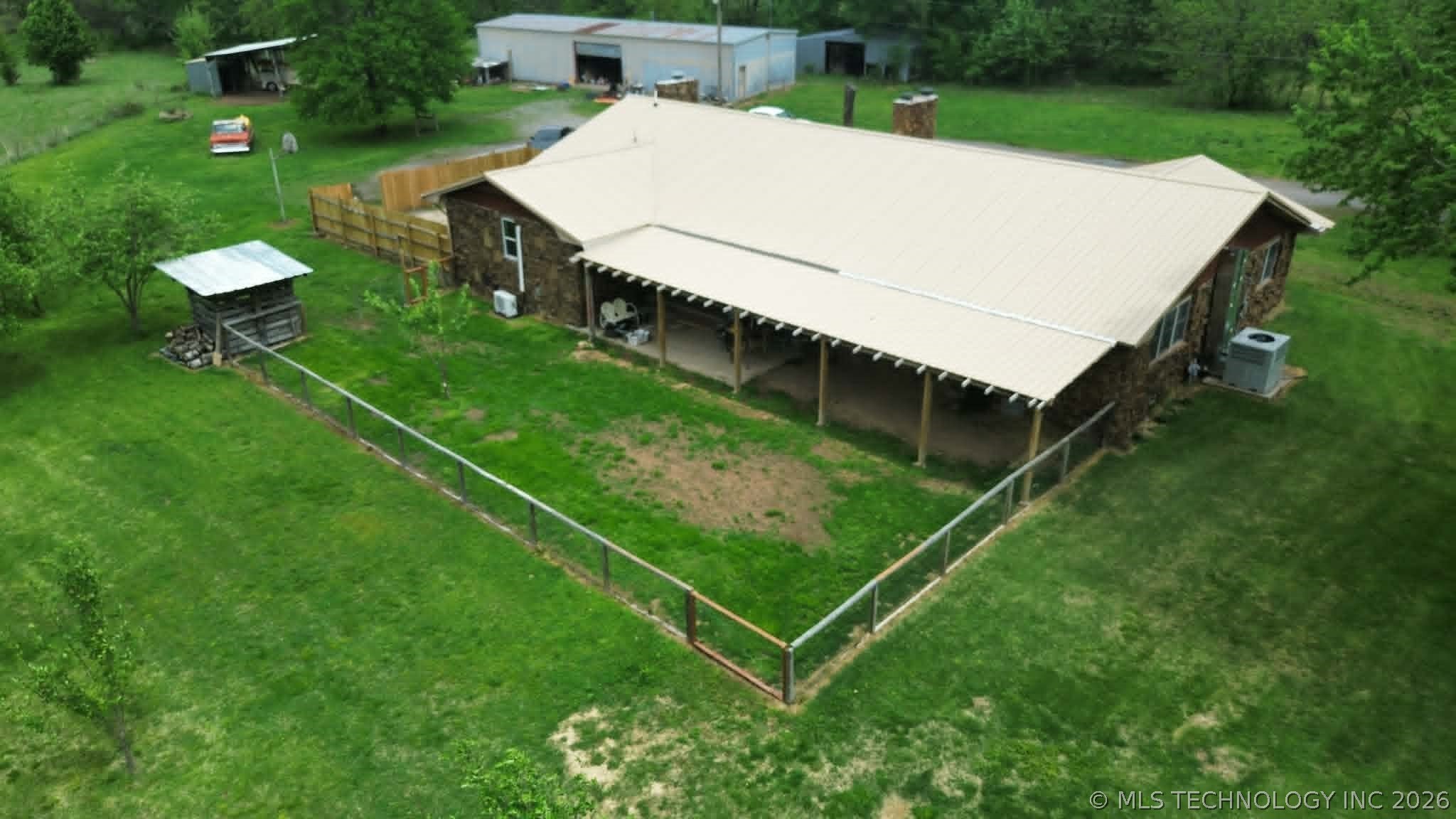 18756 E 690 Road Property Photo 70