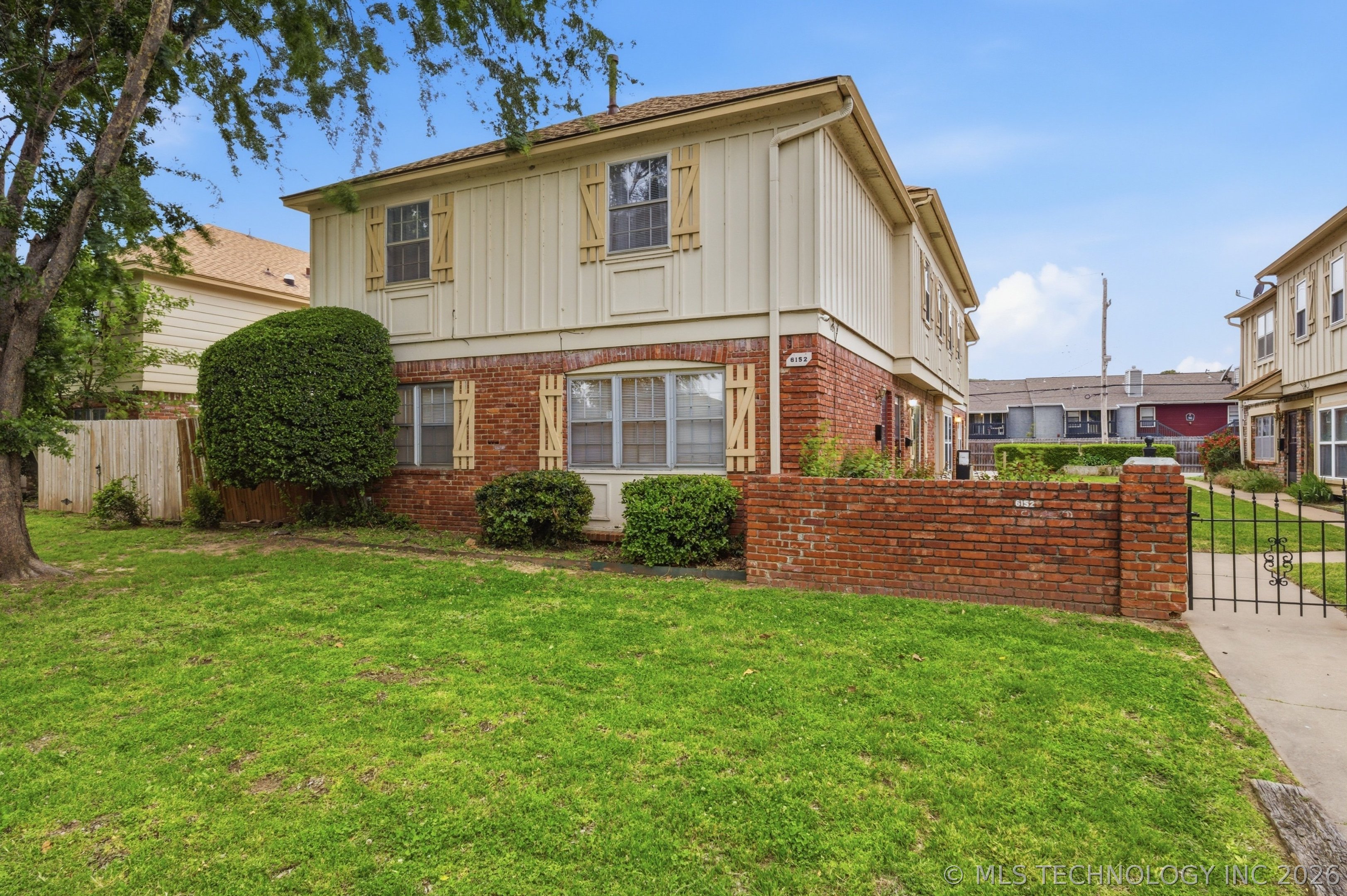 6152 S Madison Place C Property Photo 1