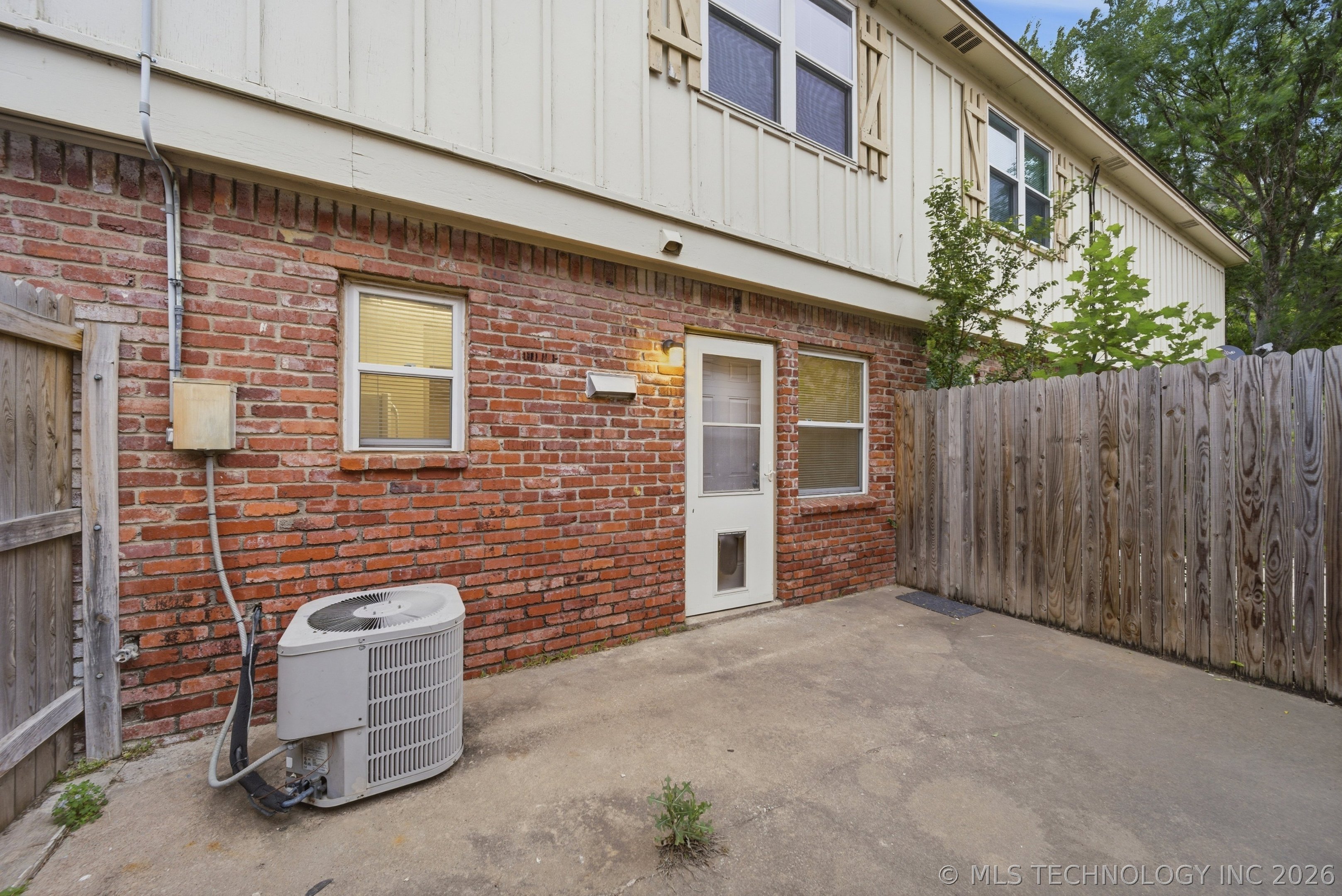 6152 S Madison Place C Property Photo 15