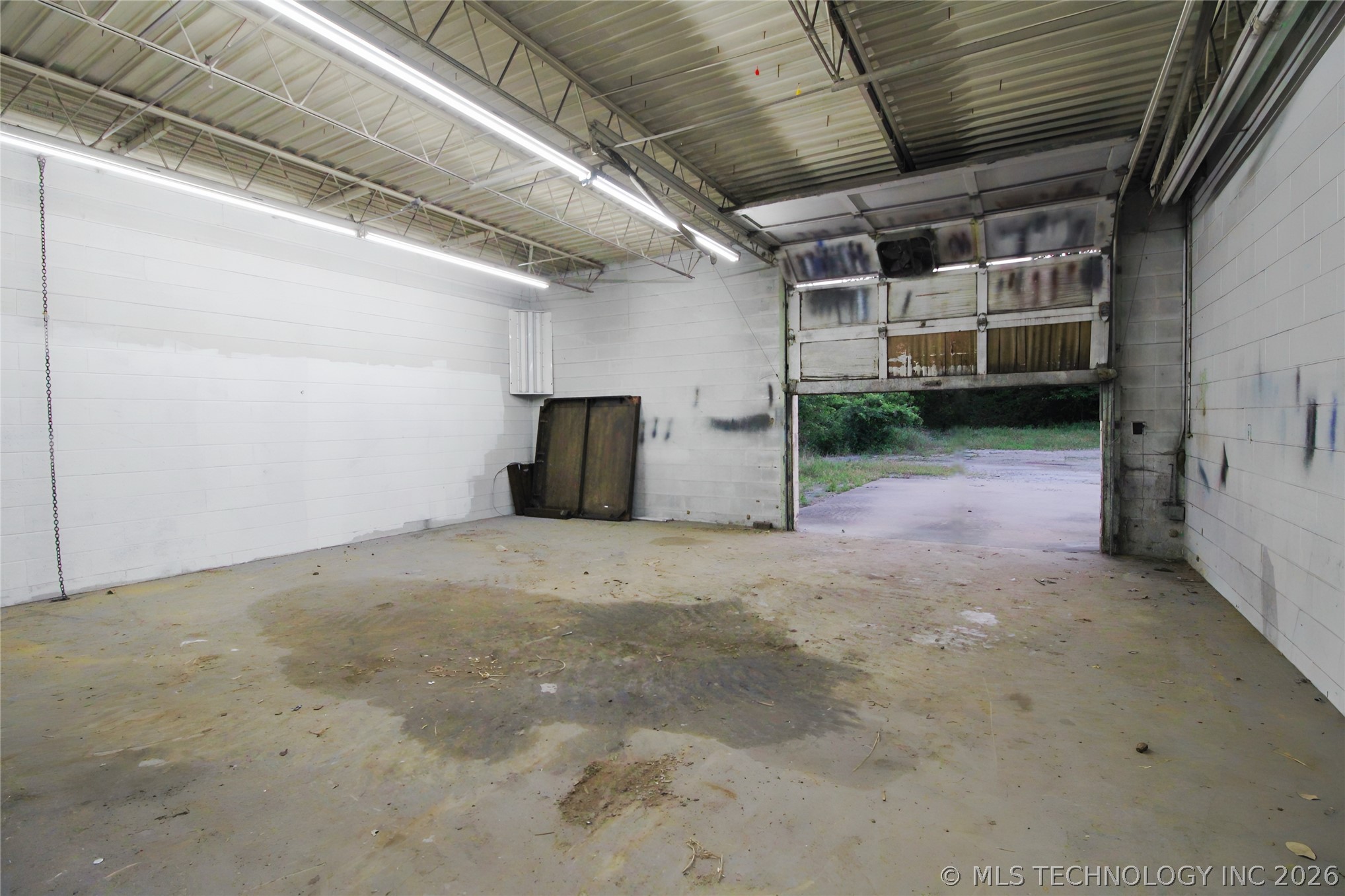 1501 W Main Street Property Photo 18