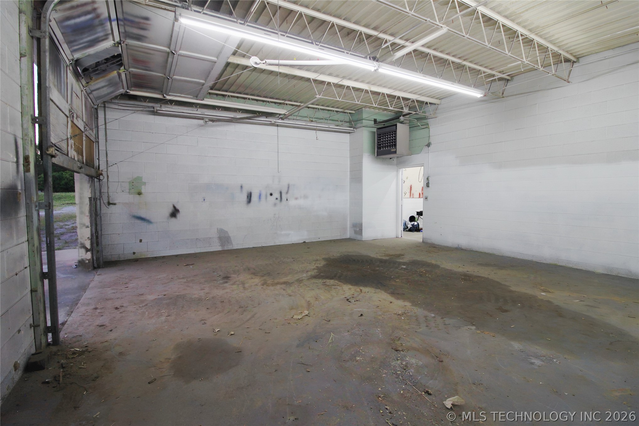1501 W Main Street Property Photo 19