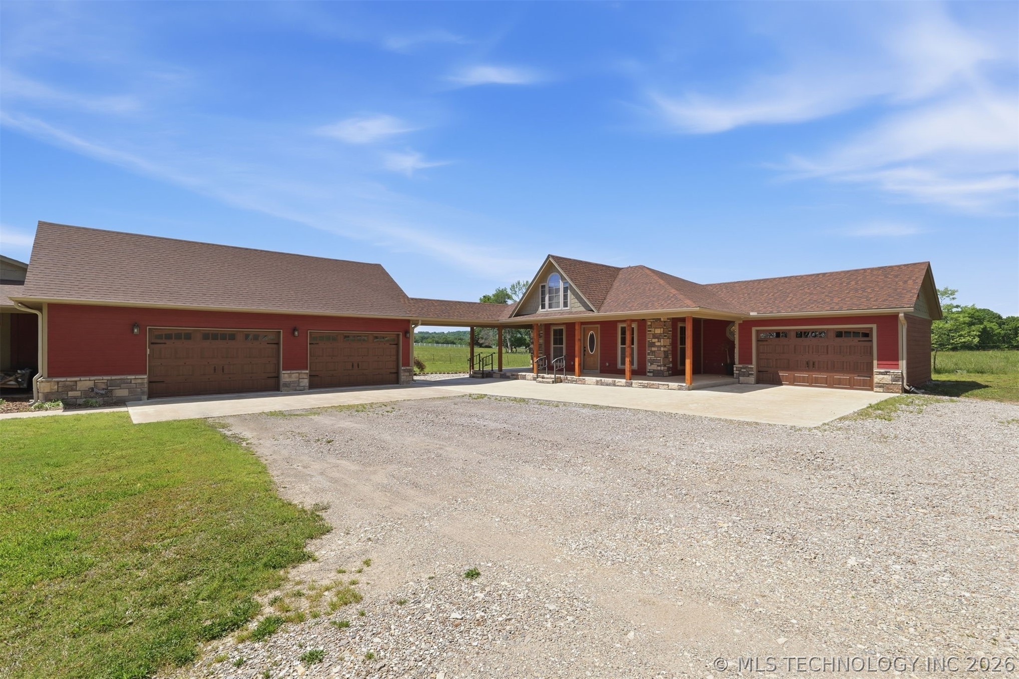 467281 Highway 100 Property Photo 36