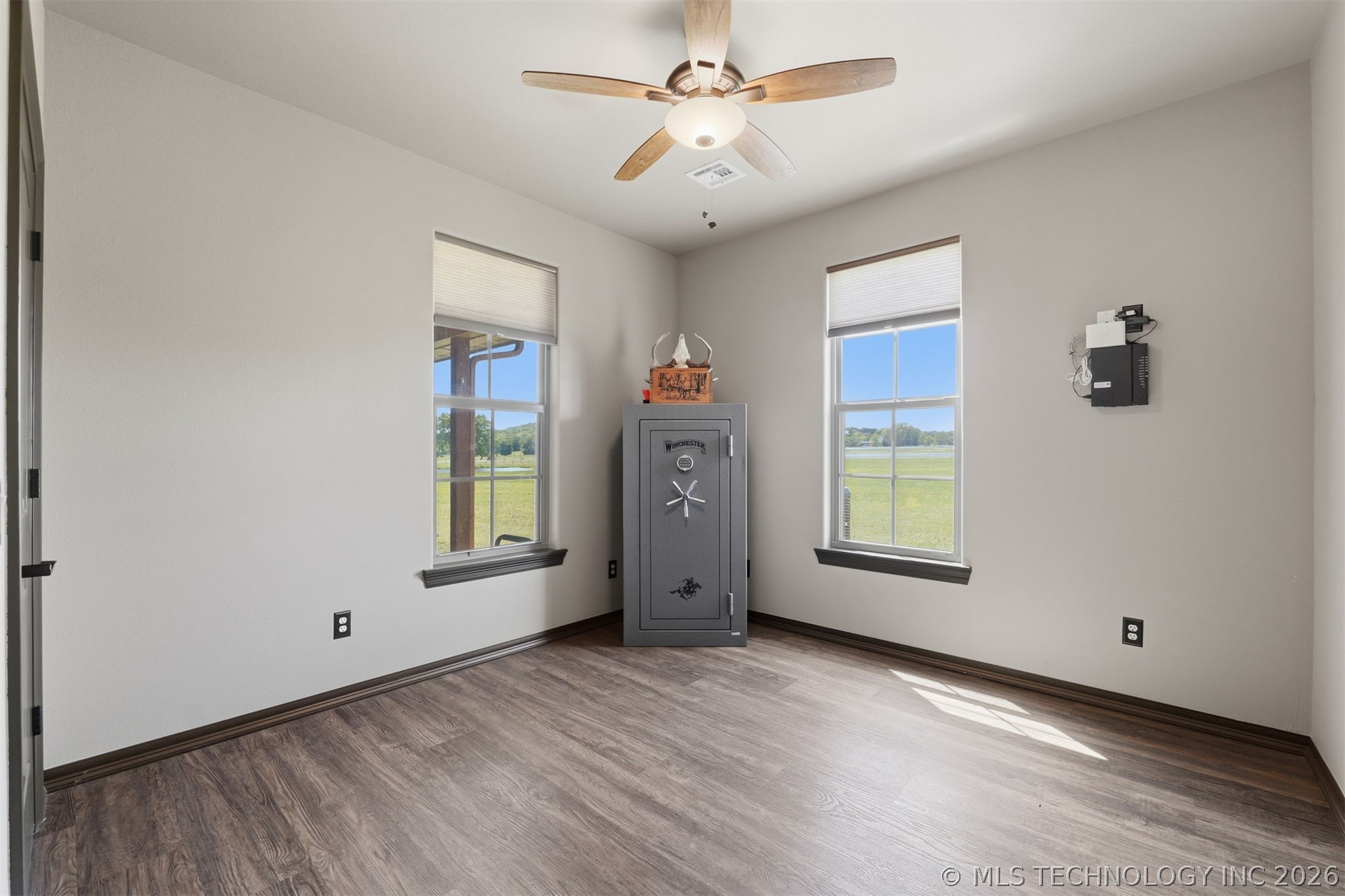 467281 Highway 100 Property Photo 50