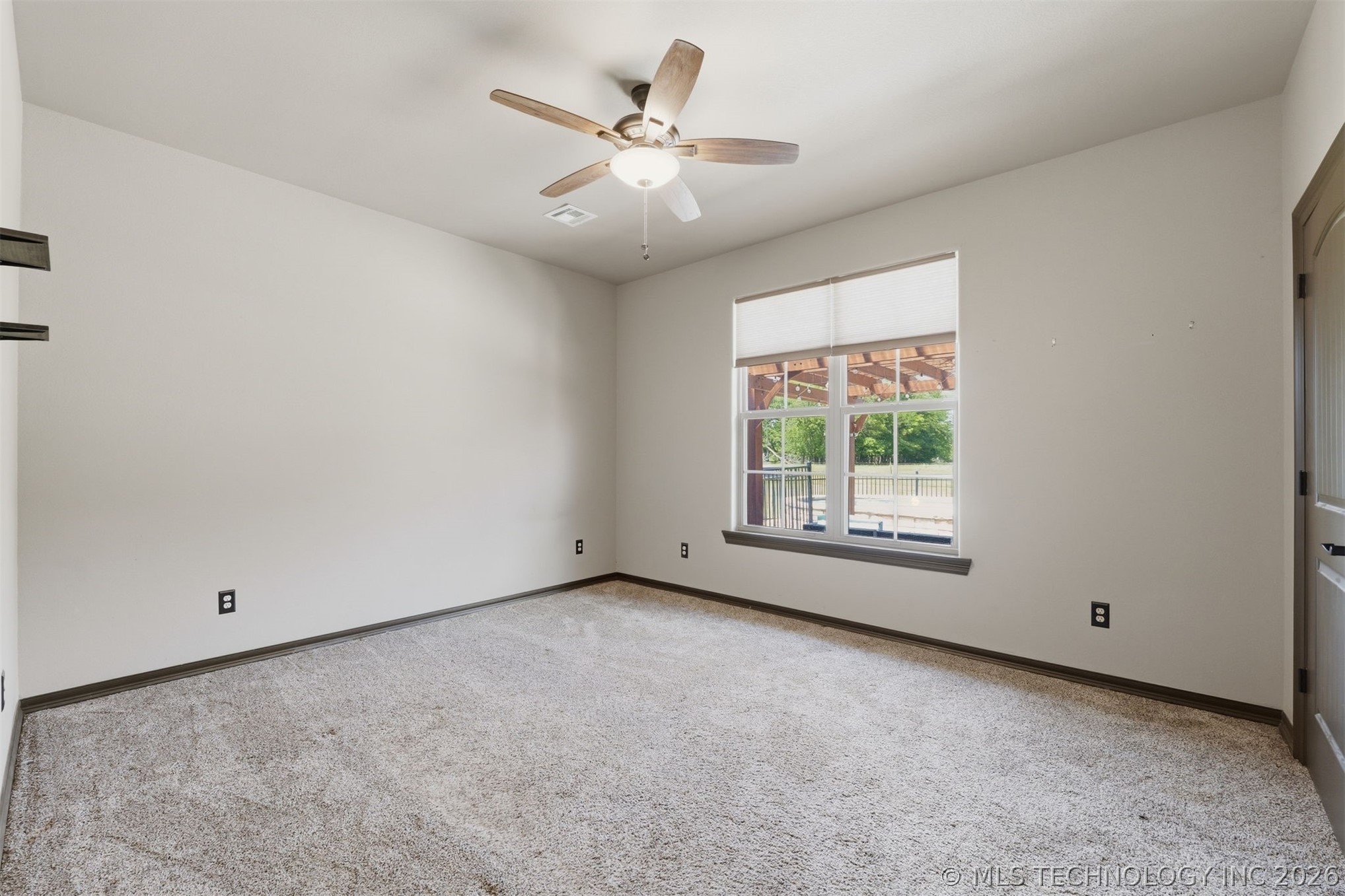 467281 Highway 100 Property Photo 53