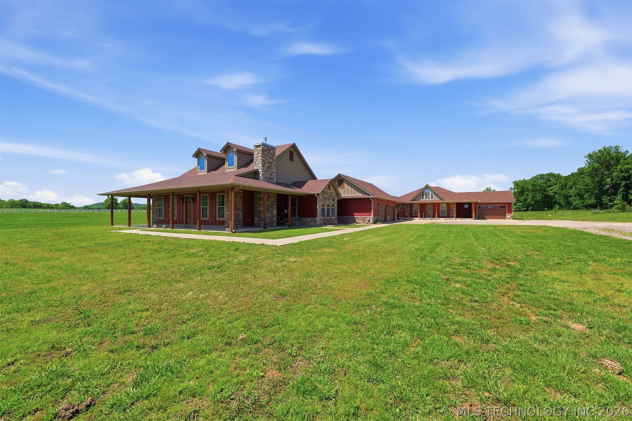 467281 Highway 100 Property Photo 73