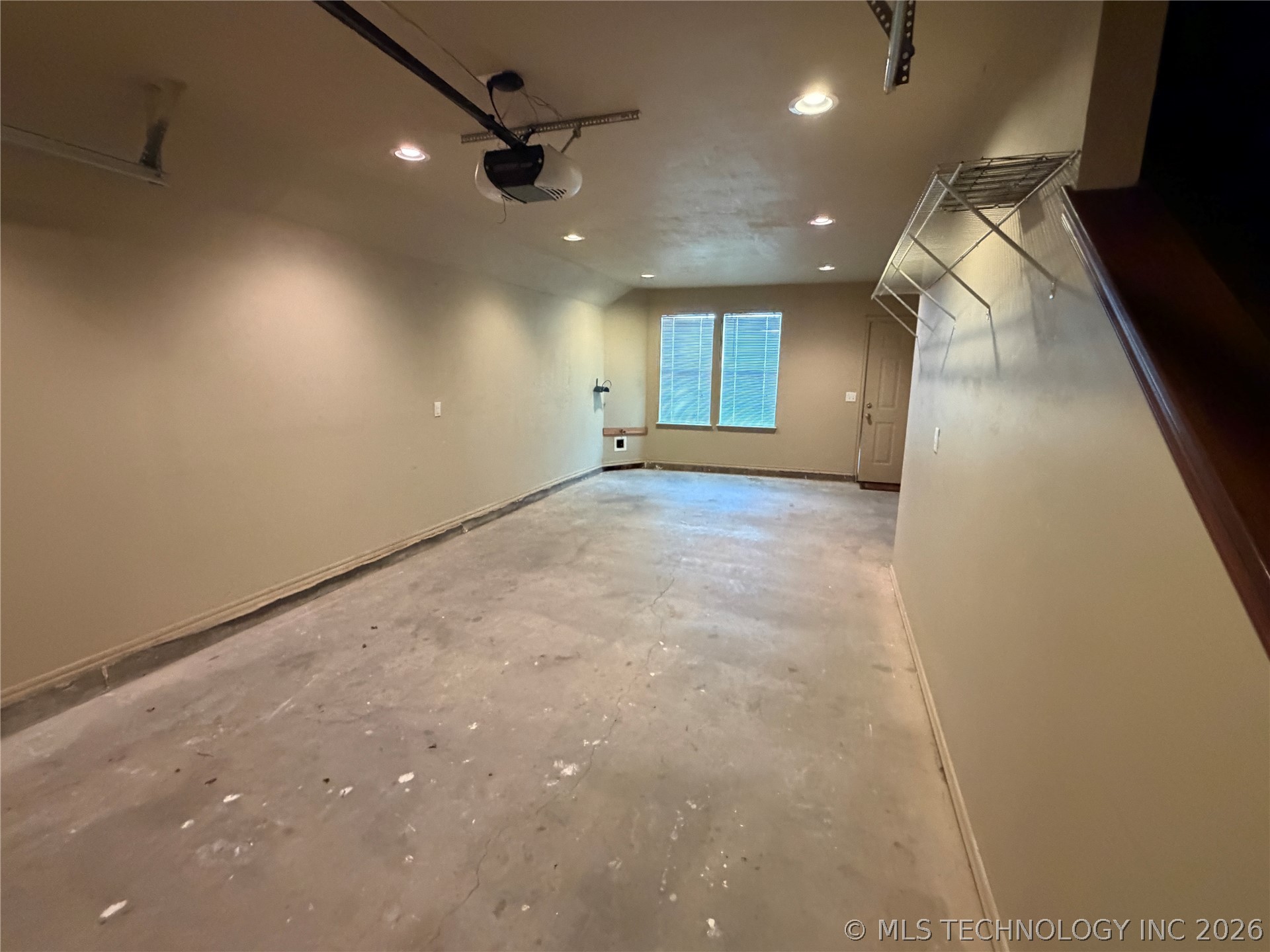 336 Lakeshore 336 Property Photo 14