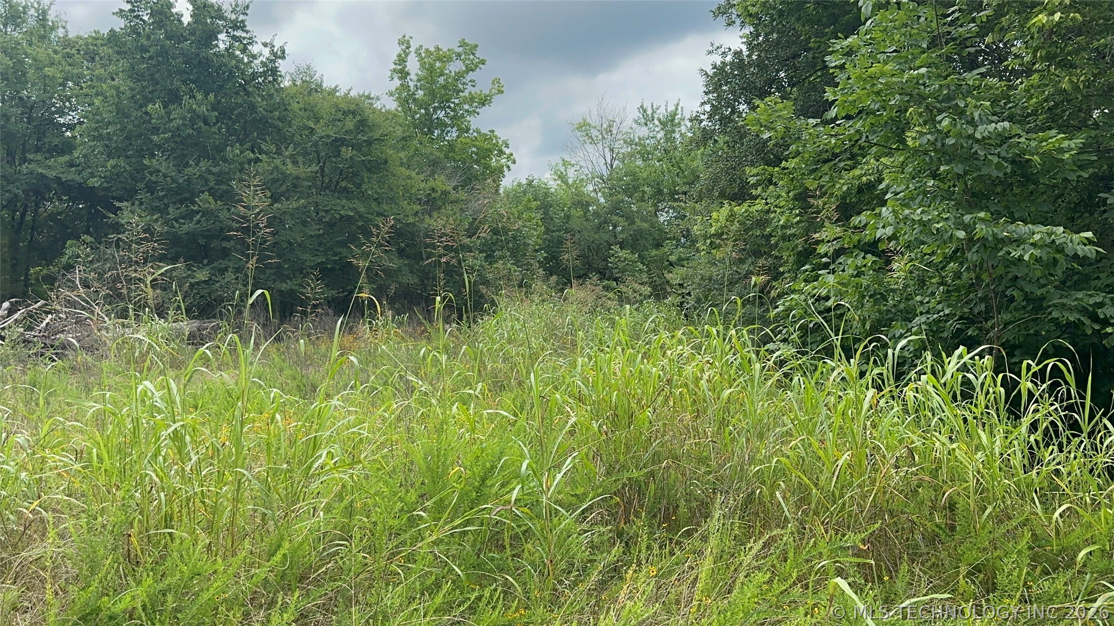 416067 E 1841 Road Property Photo 3