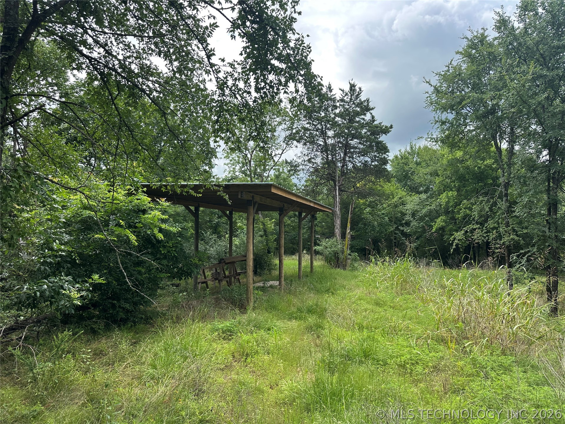 416067 E 1841 Road Property Photo 6