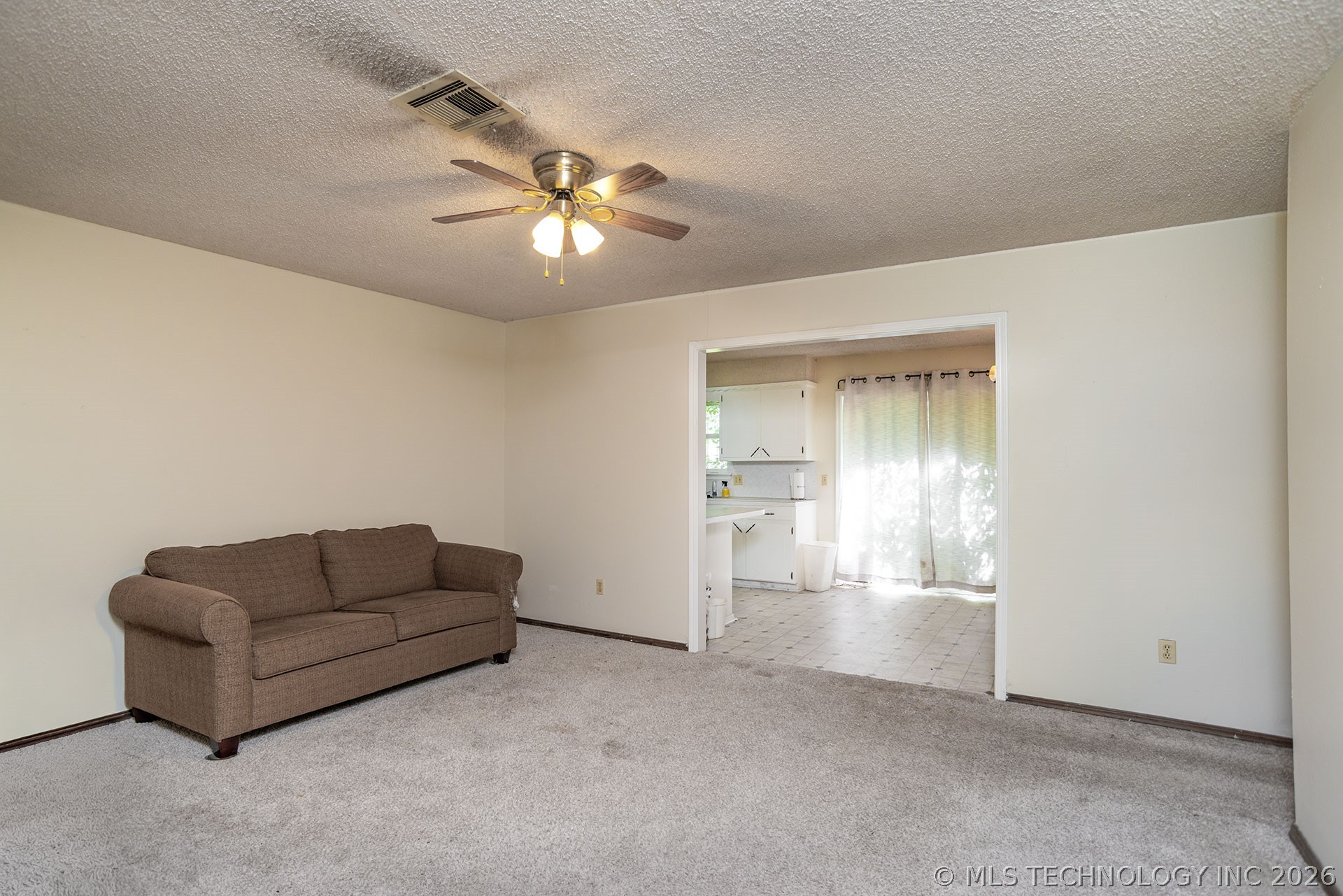 104 Ne 7th Property Photo 3