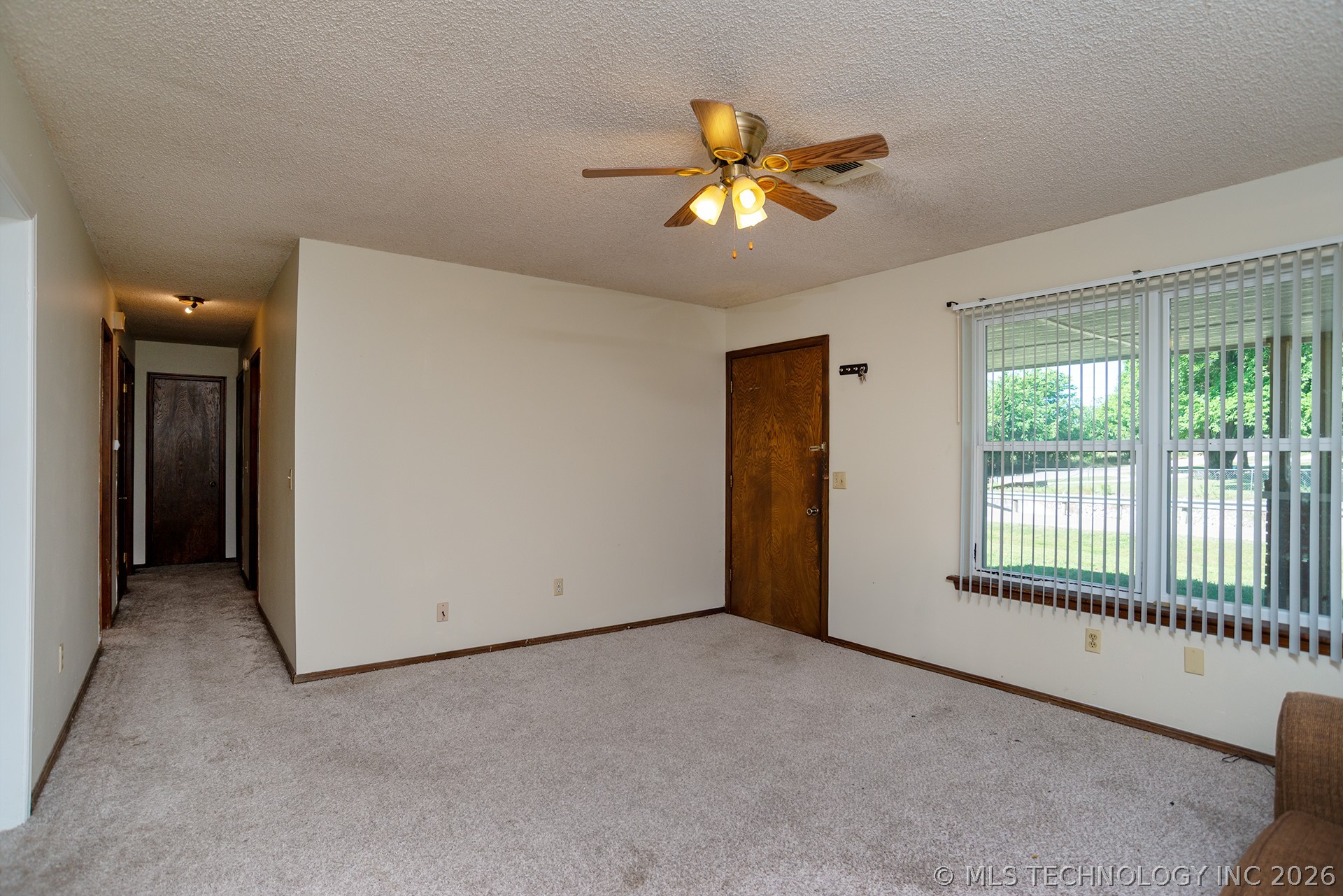 104 Ne 7th Property Photo 5